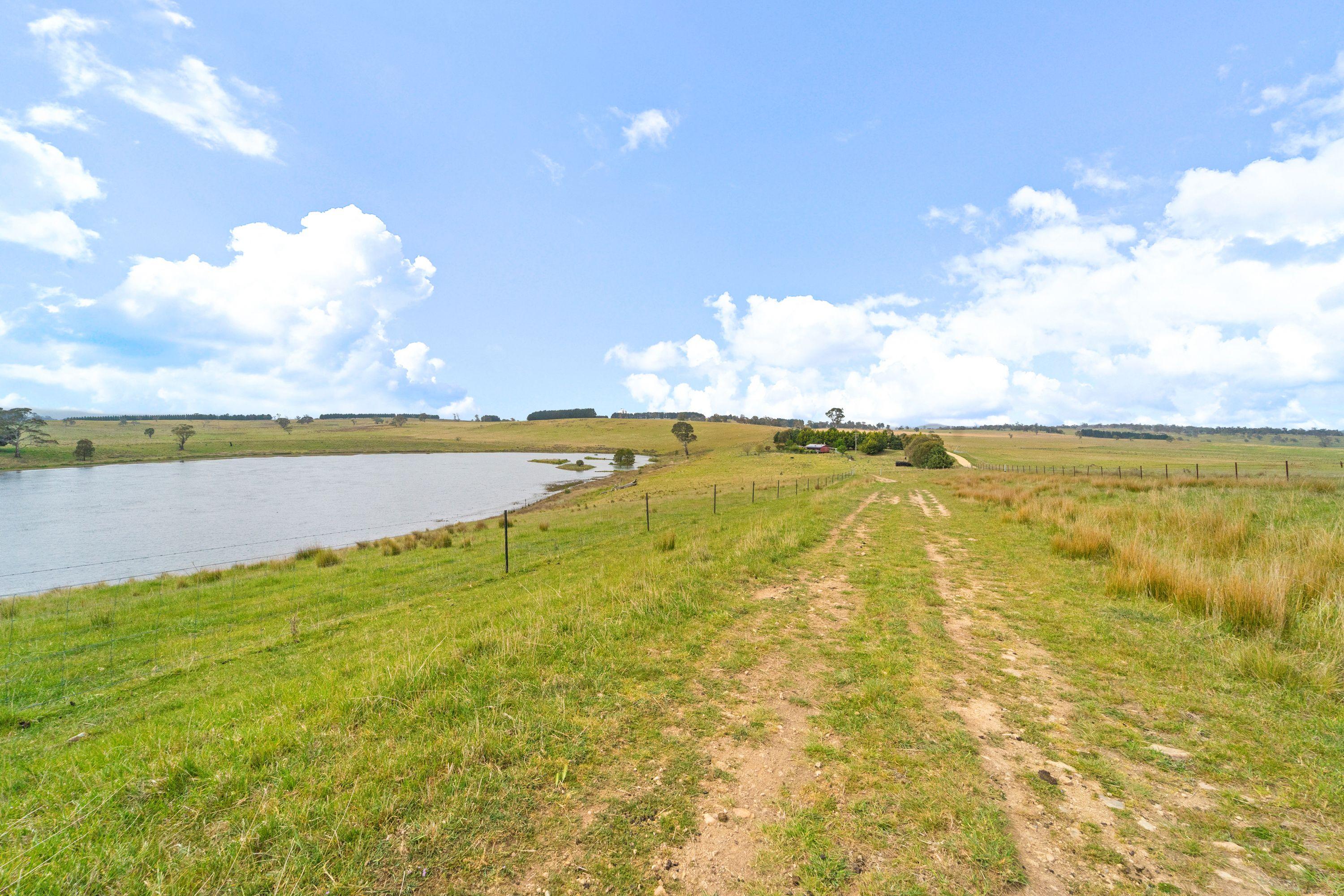 Charming Country Retreat for Lease at 119 Green Lake Road, Bibbenluke