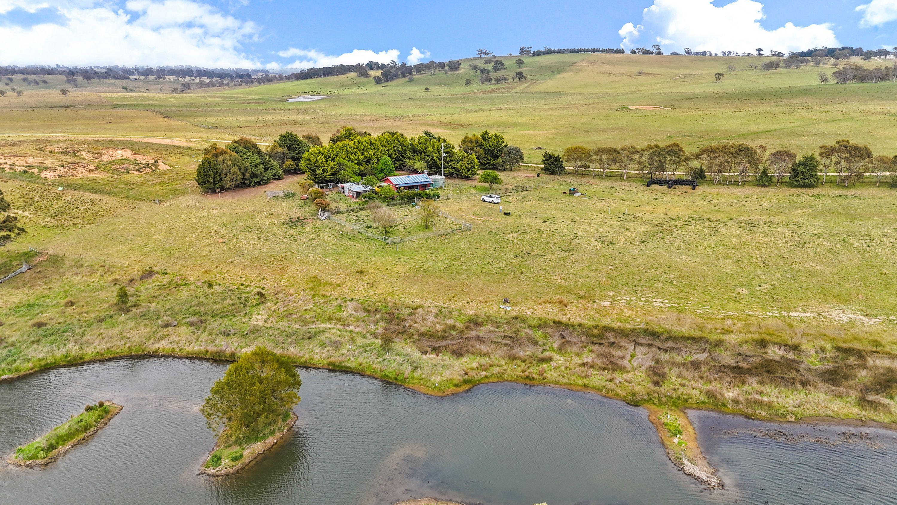 Charming Country Retreat for Lease at 119 Green Lake Road, Bibbenluke
