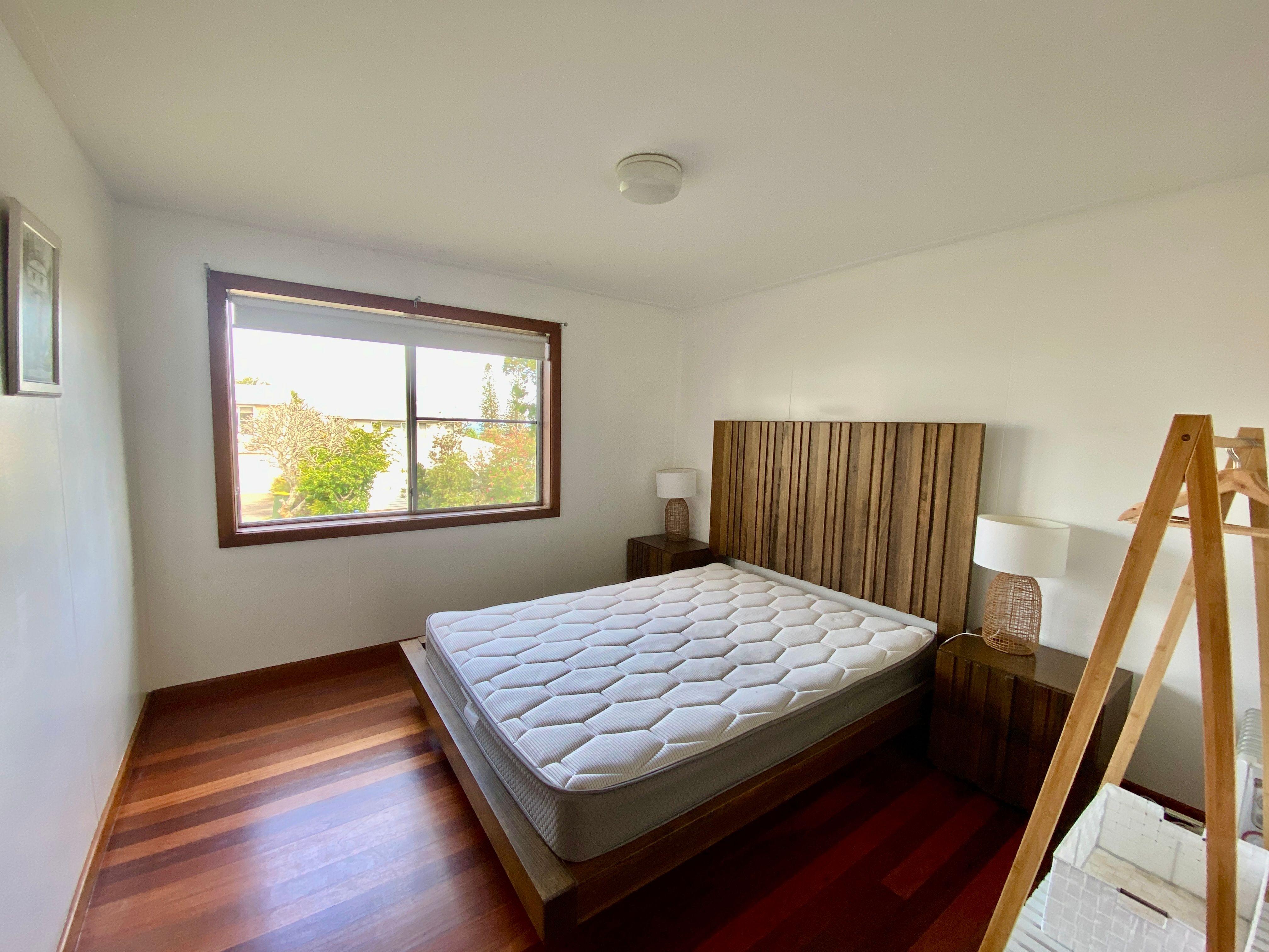 UNIT IN TOWN, CLOSE TO BEACHES, SHOPS, RESTAURANTS