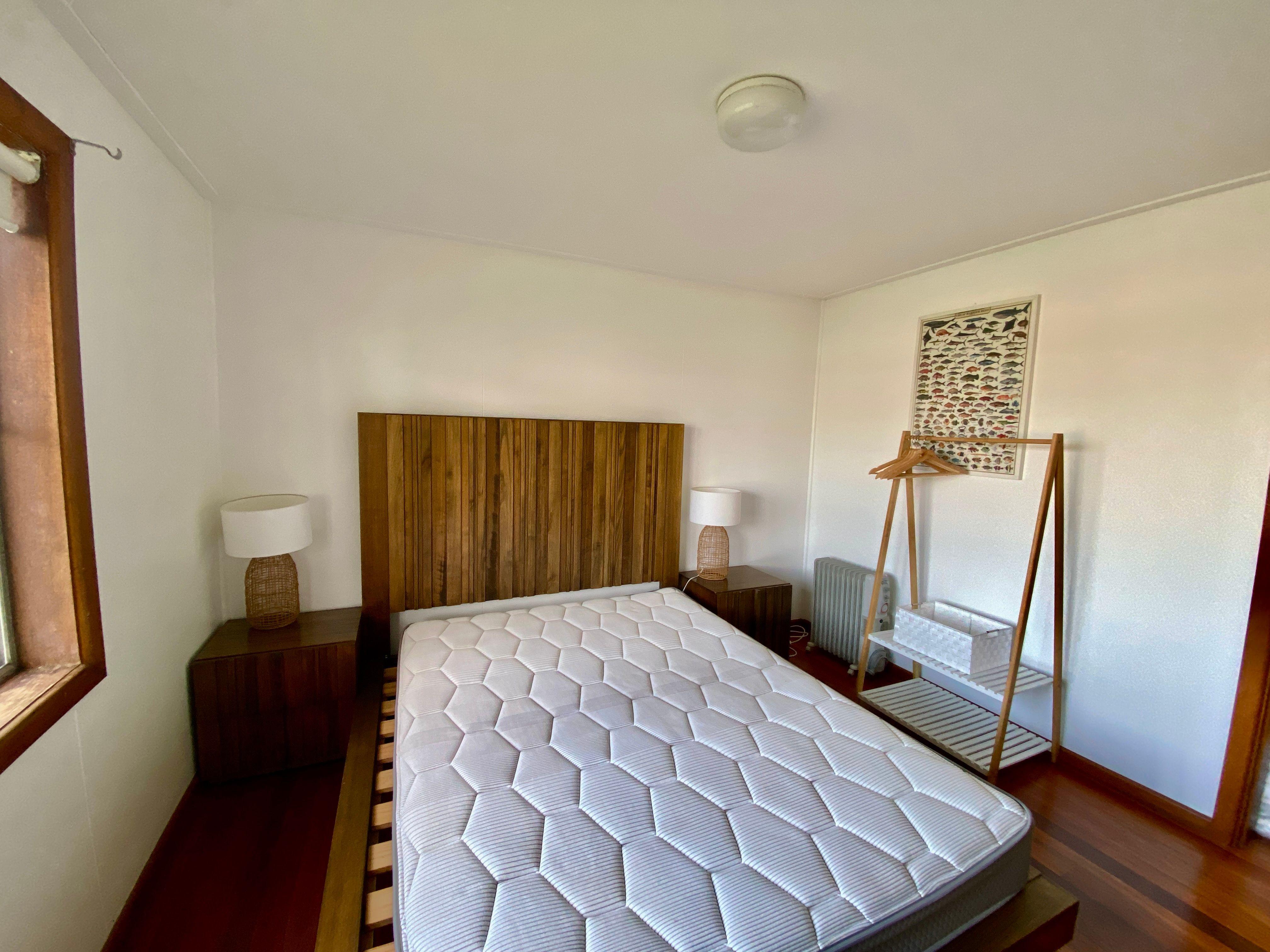 UNIT IN TOWN, CLOSE TO BEACHES, SHOPS, RESTAURANTS