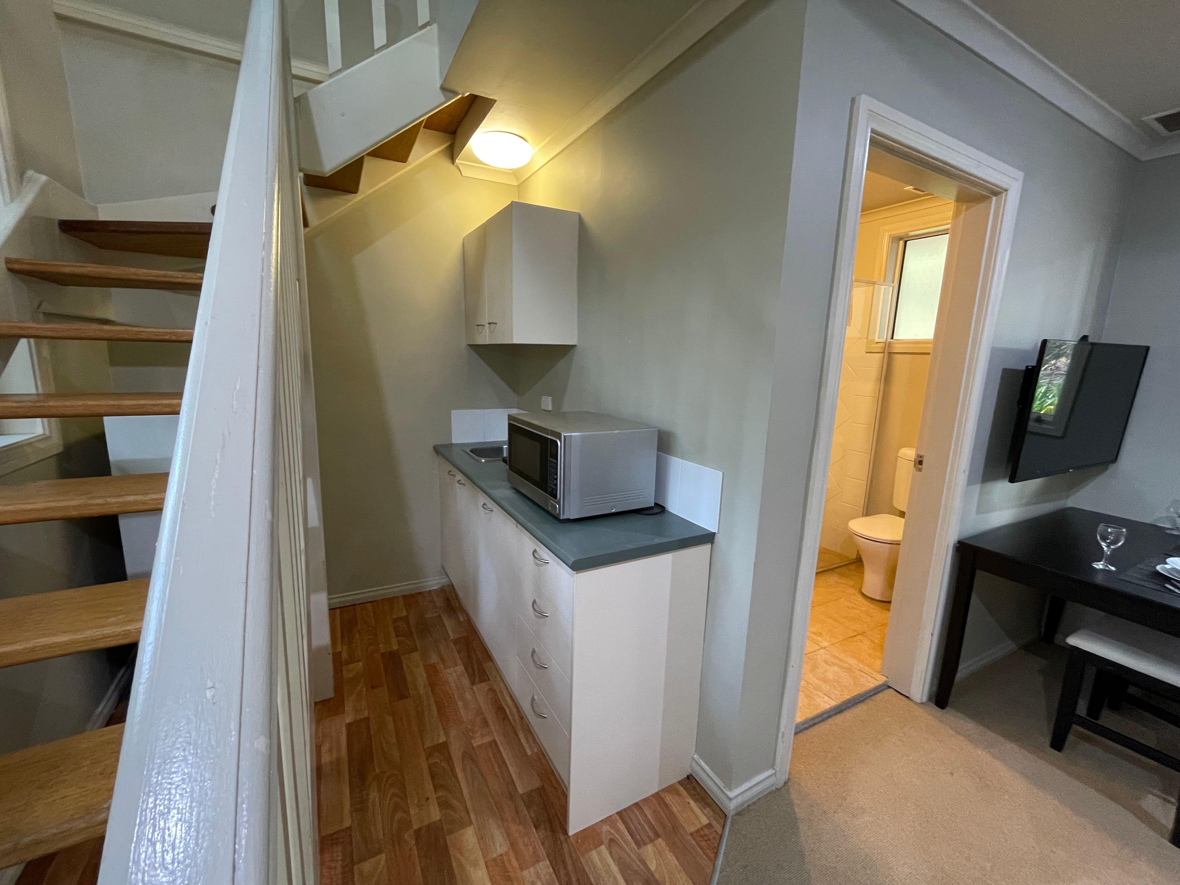 Fully Furnished One Bedroom Loft