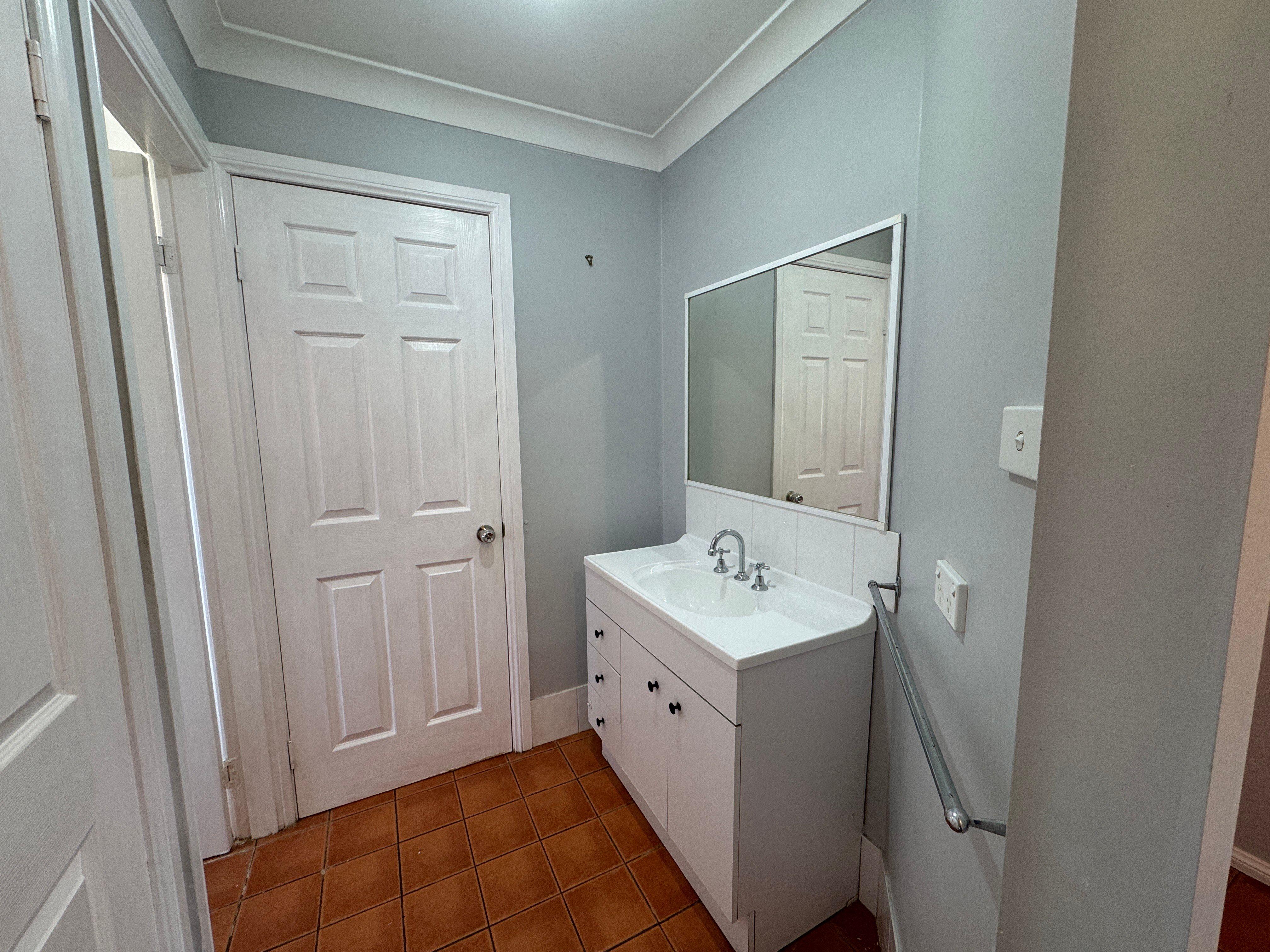 Easy Care & Close to Everything