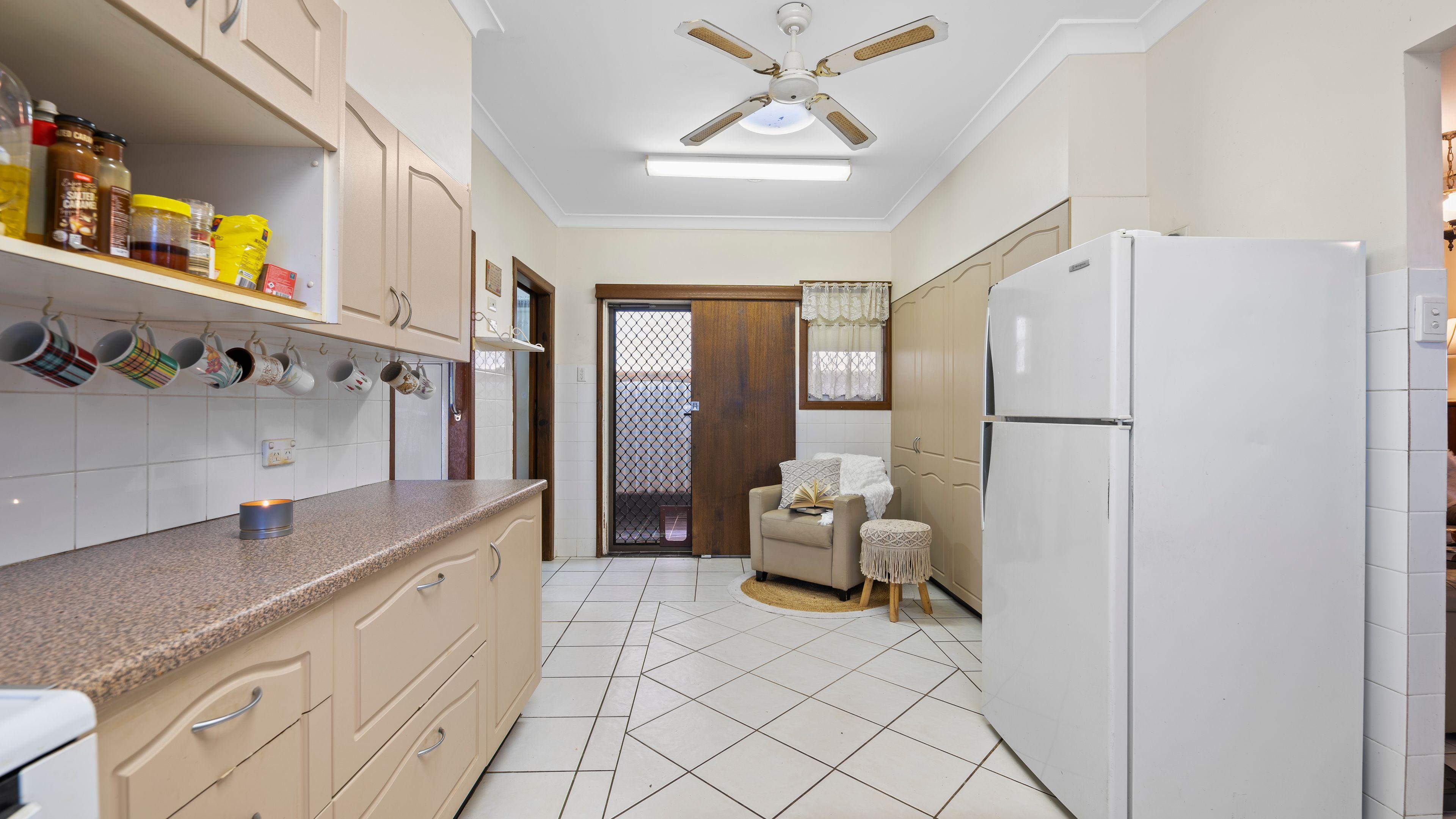 Family Home Close to Schools and CBD