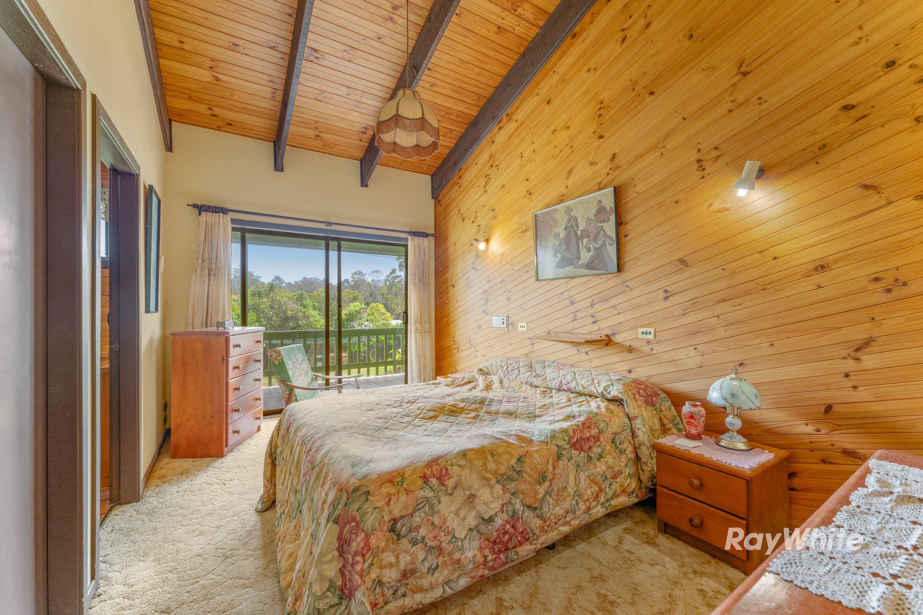 3 Bedroom Home Located meters from beaches