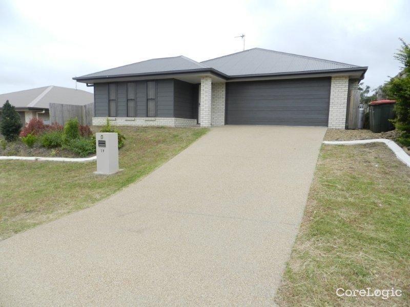 Prop-GPT: House: QLD Kirkwood, QLD 4680 Home For Rent