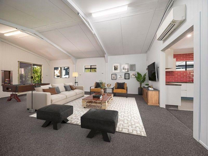 Private 25-Acre Retreat with Dual Living, Shed & Pool