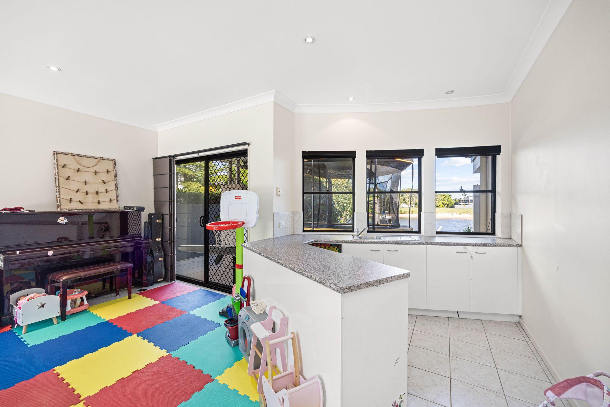 Prestigious Waterfront Living on Mooloolah Island!