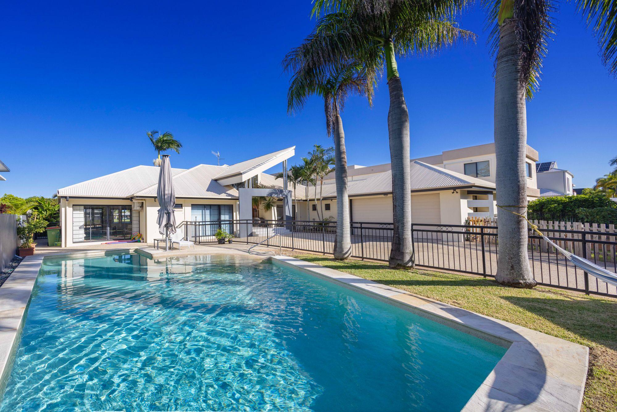 Prestigious Waterfront Living on Mooloolah Island!