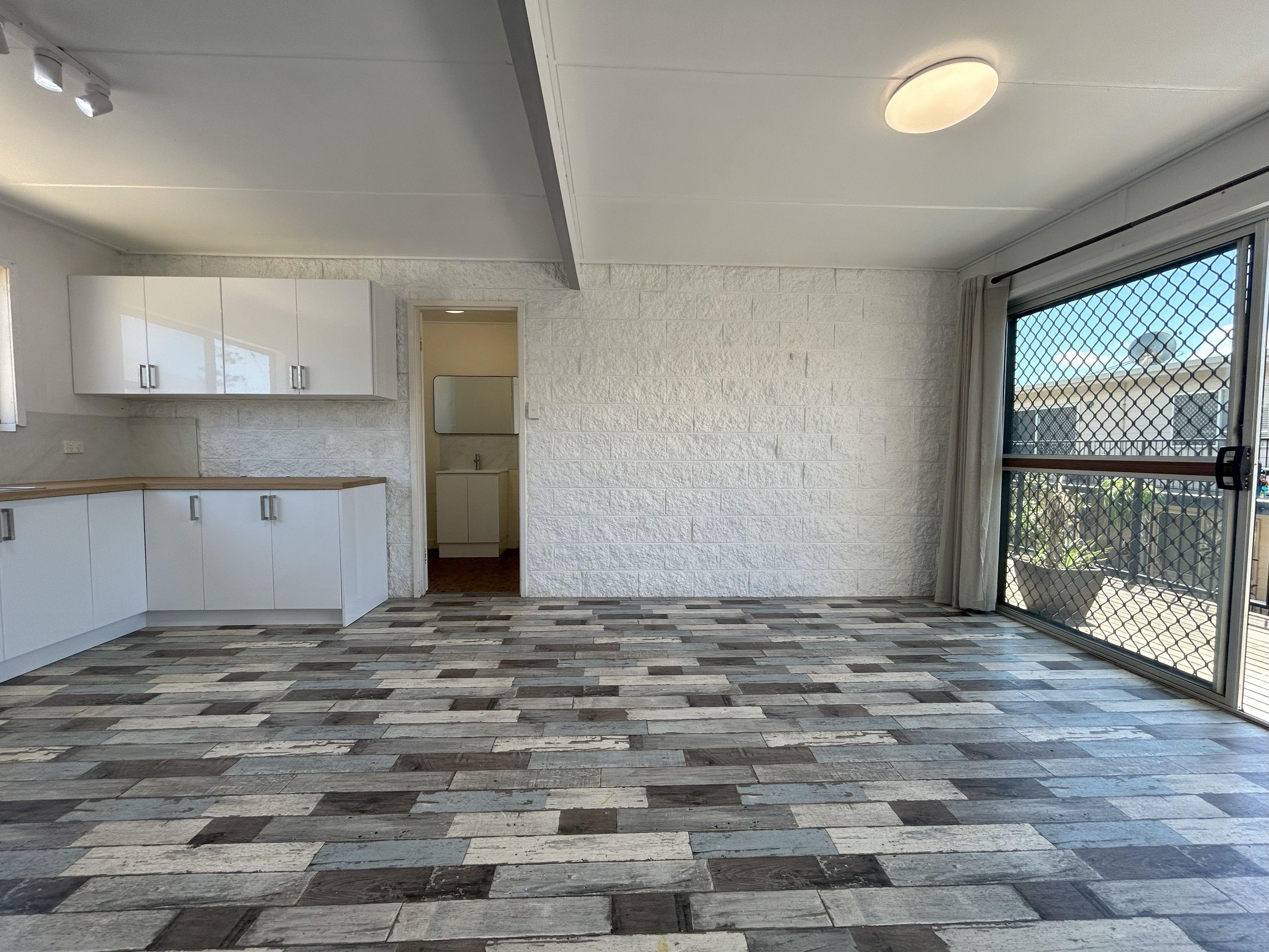 Coastal Living at its Best - 2-Bedroom Unit for Rent!