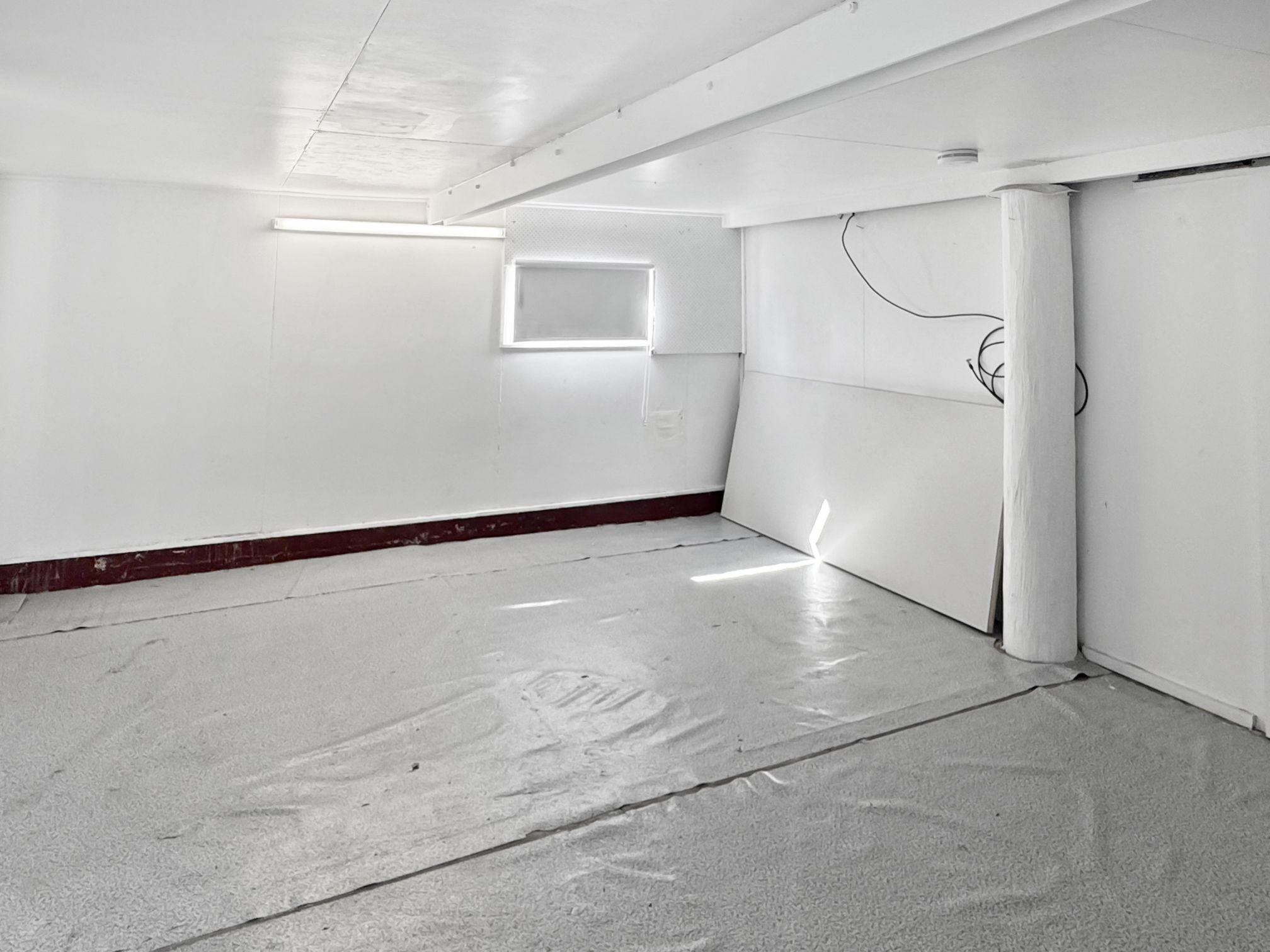 High-Set 3-Bedroom  - Spacious & Convenient Living!