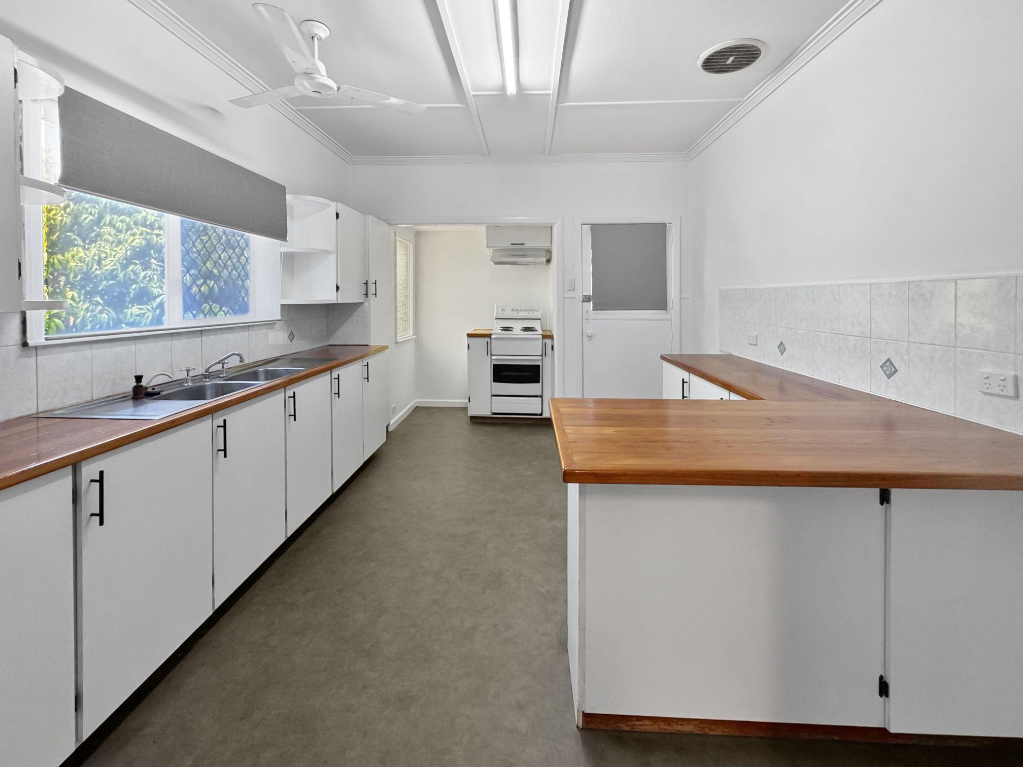 High-Set 3-Bedroom  - Spacious & Convenient Living!