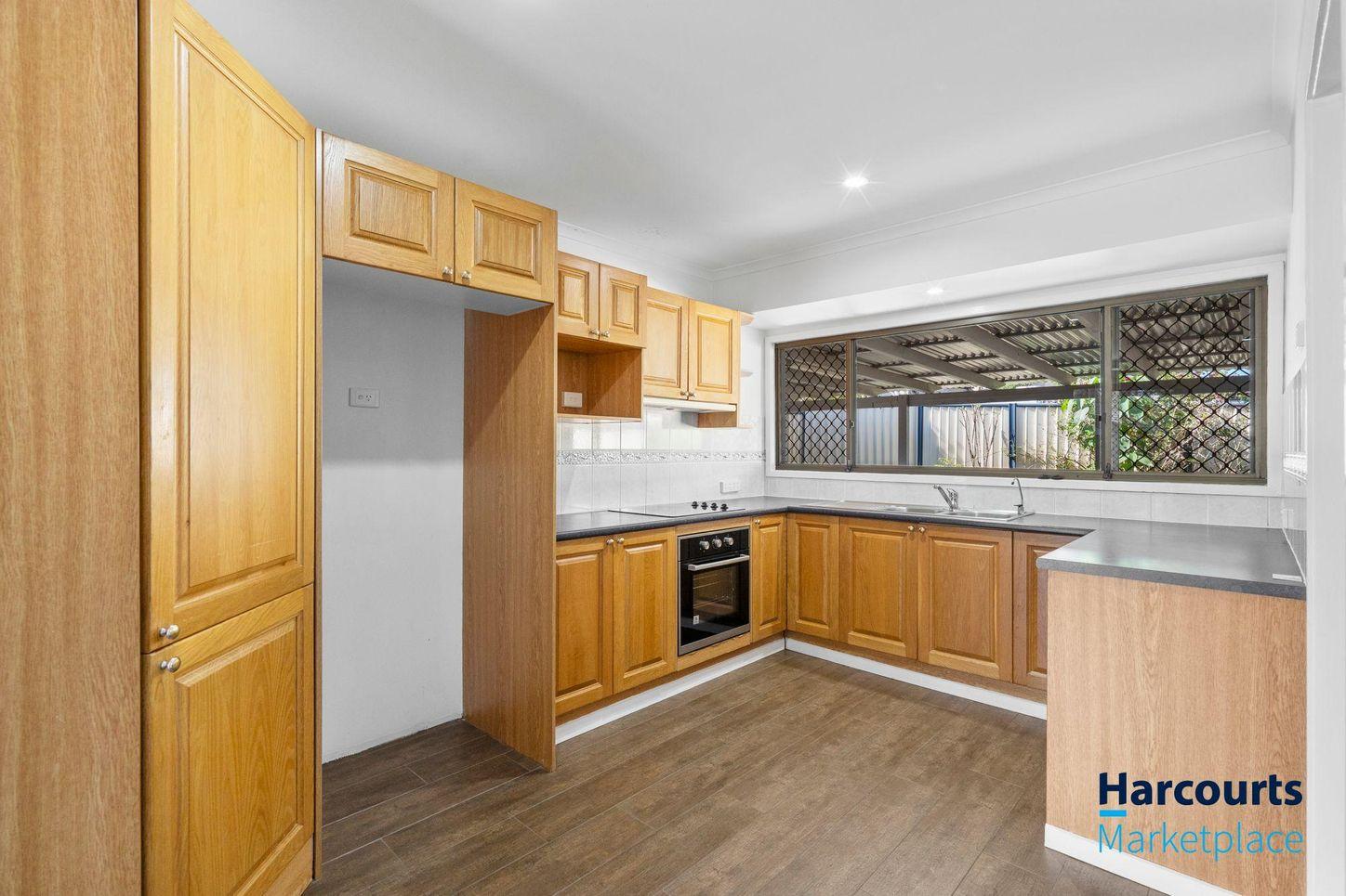 2 Zambesi Street, RIVERHILLS, QLD 4074 - House for Rent - harcourts.net