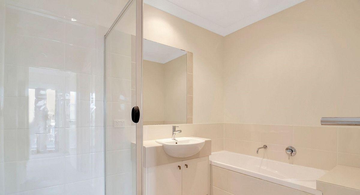 1/35-39 Azzurra Drive, Varsity Lakes, QLD 4227 - Apartment for Rent - harcourts.net