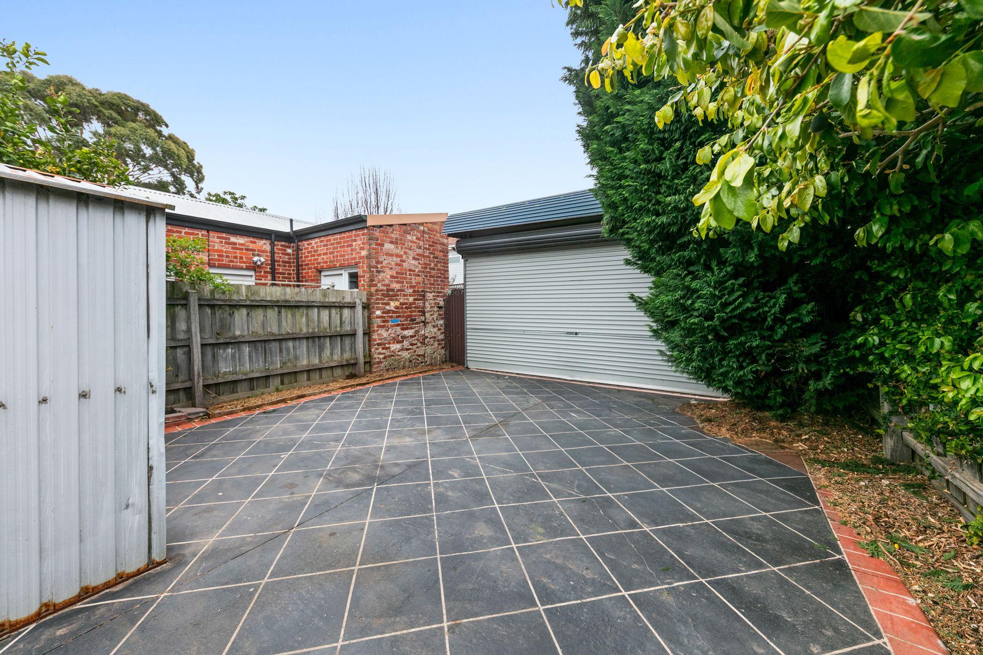 Charming 2-Bedroom Home in Williamstown