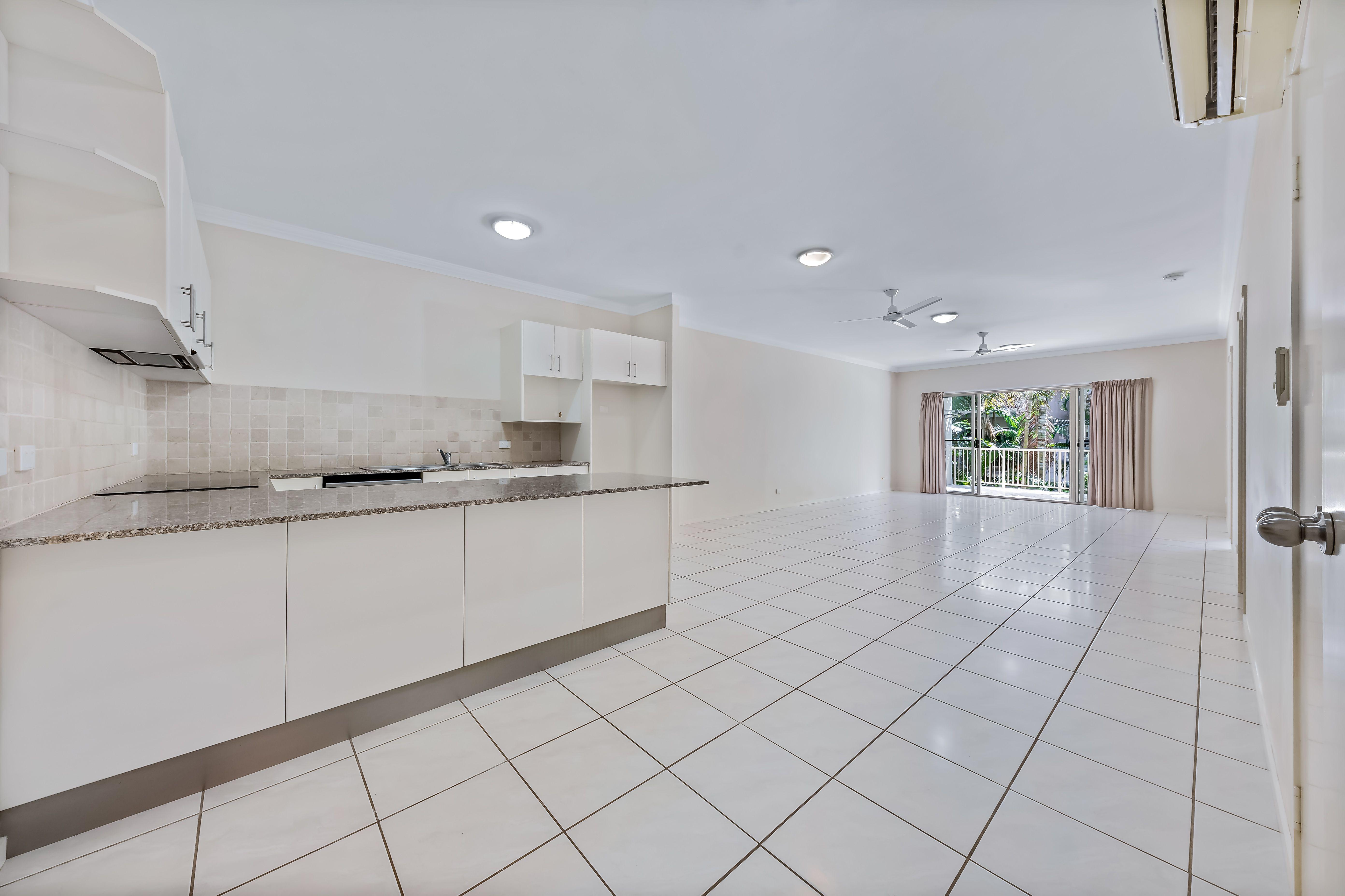 Prop-GPT: Unit: QLD Cannonvale, QLD 4802 Home For Rent