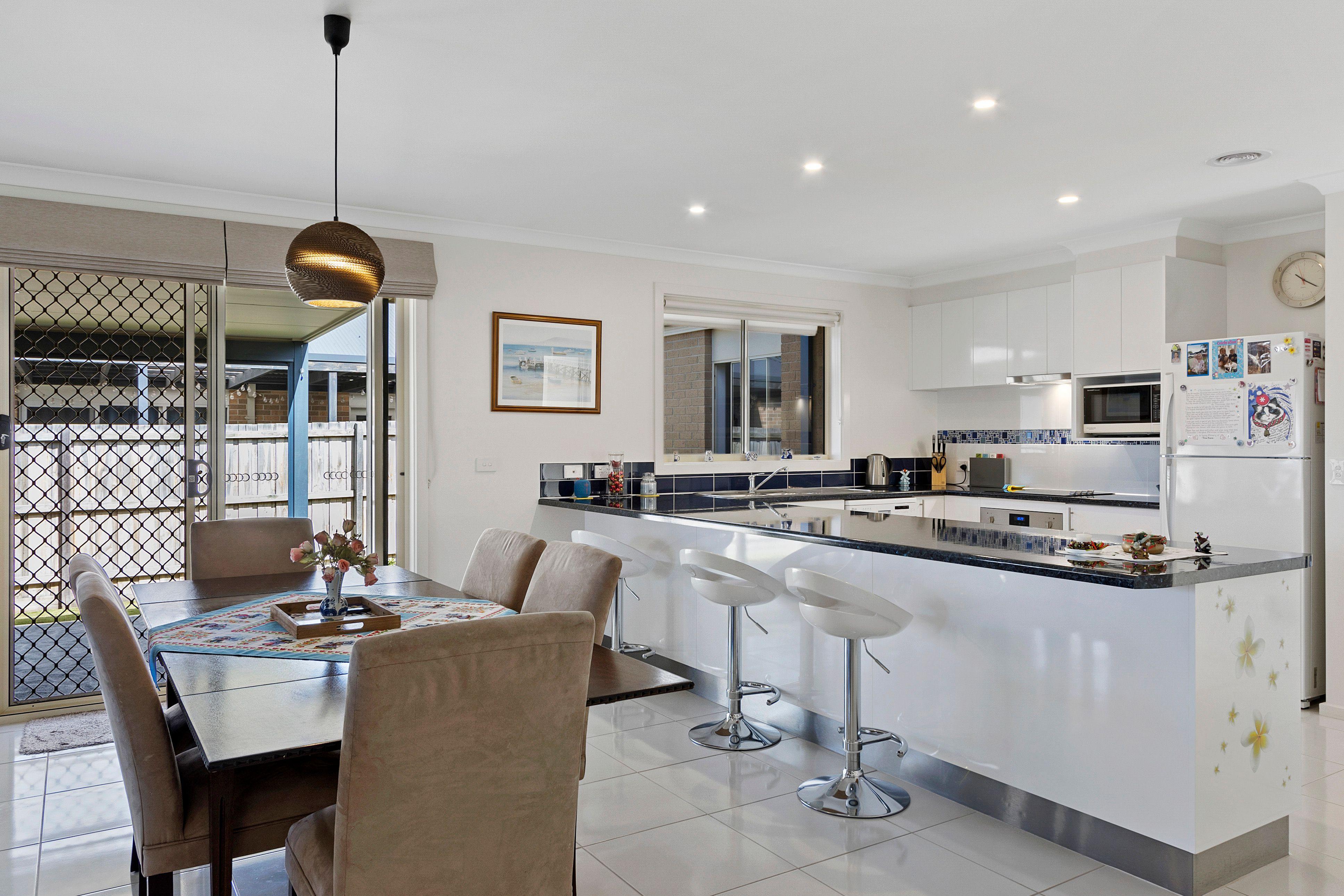 Coastal Comfort: Modern 3-Bedroom Home in Inverloch