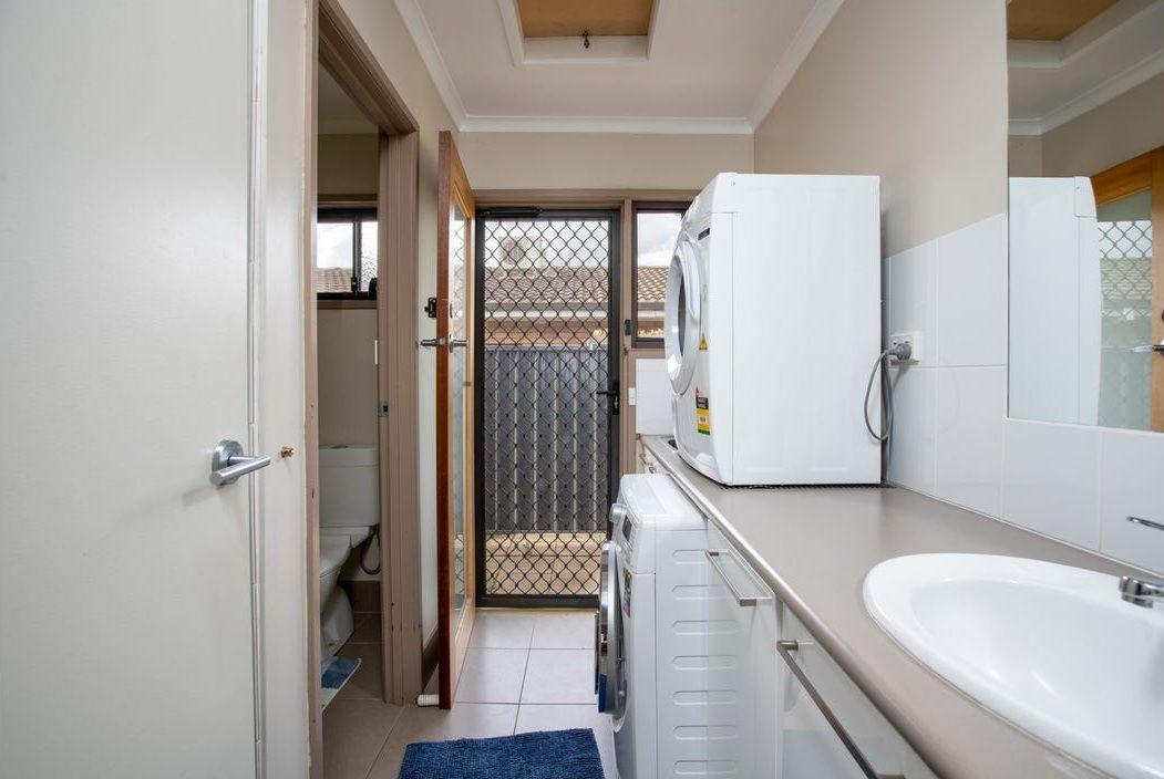 Comfortable Living in Sought-After East Albury