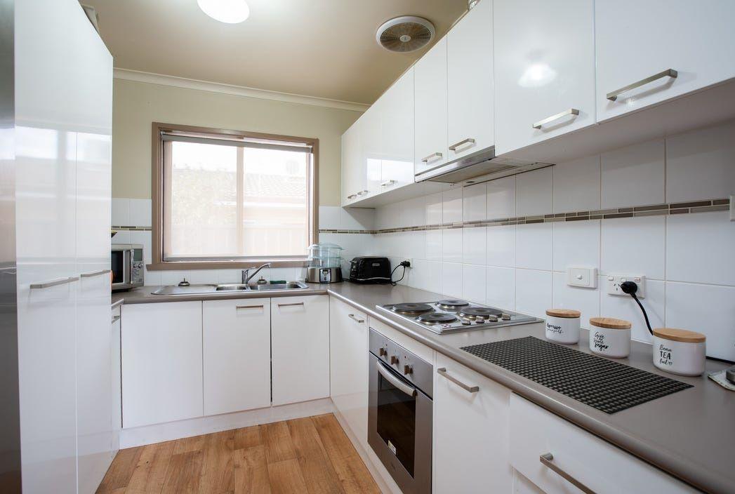 Comfortable Living in Sought-After East Albury