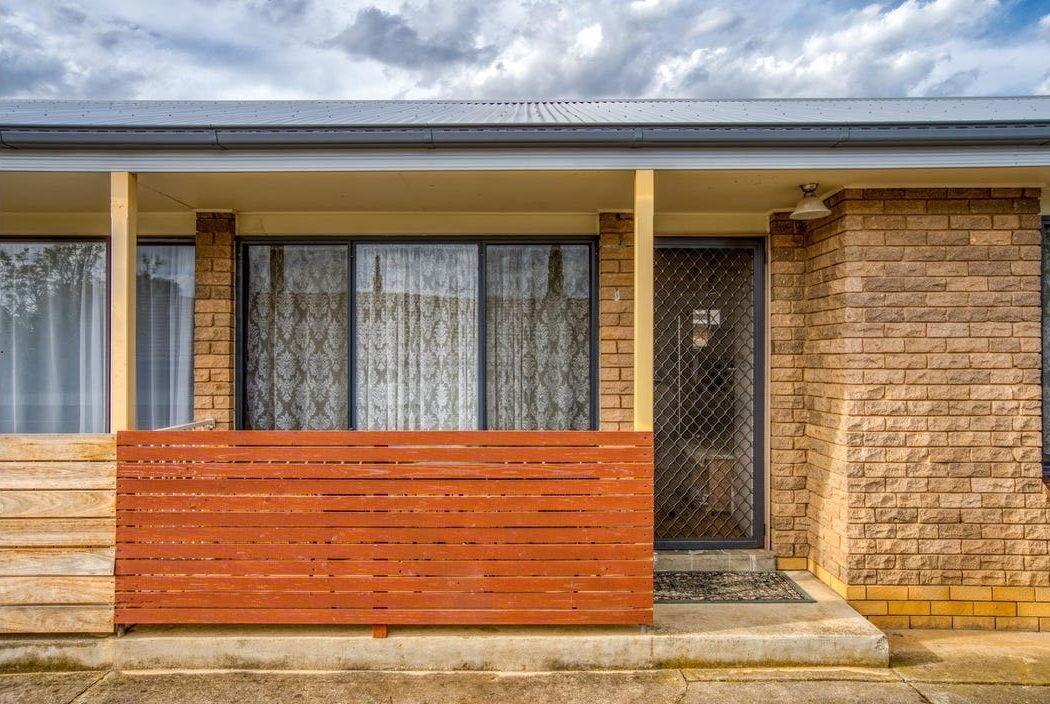 Comfortable Living in Sought-After East Albury