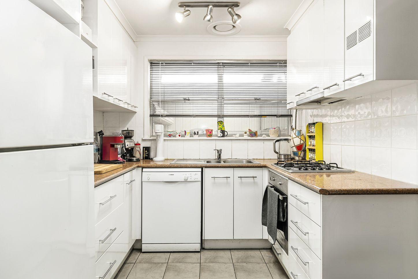 51 Spring Street, HASTINGS, VIC 3915 - House for Rent - harcourts.net