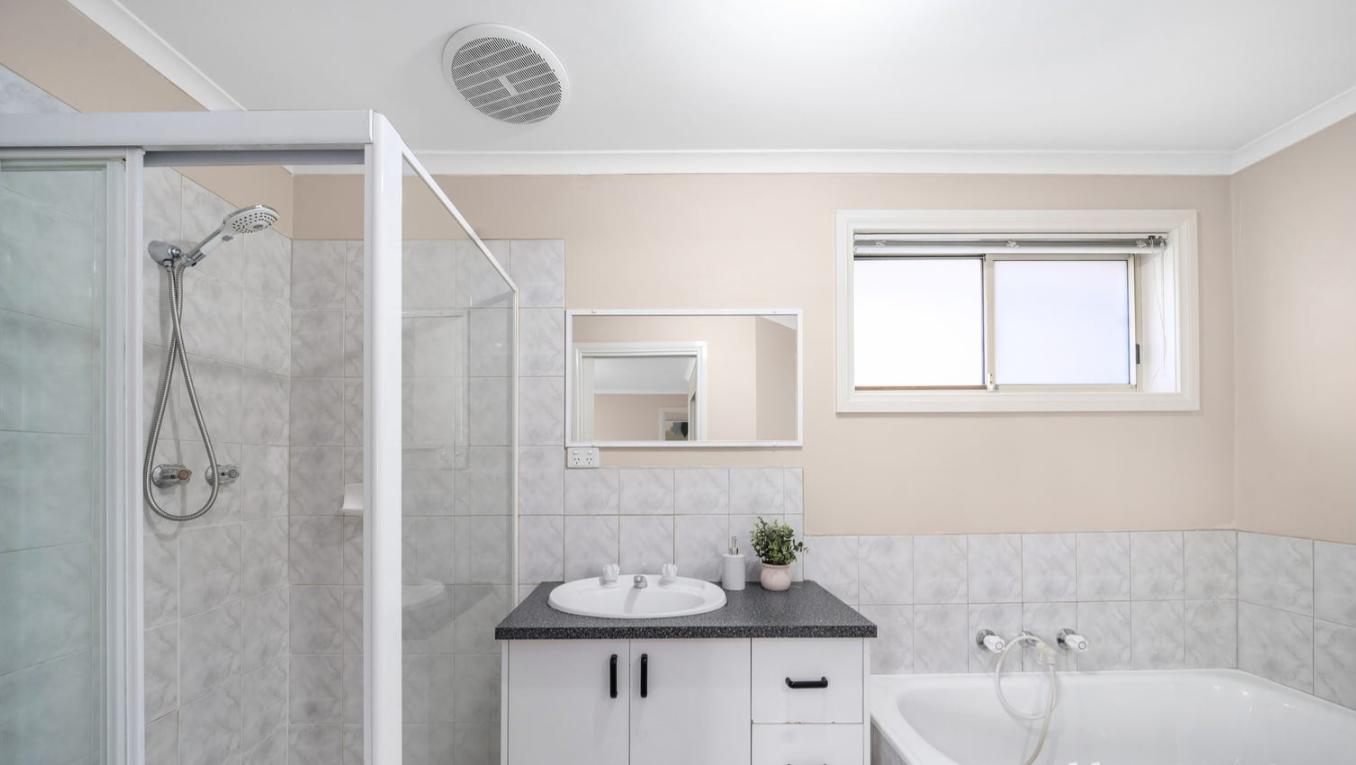 Perfect Unit To Call Home **APPLY FOR THIS PROPERTY NOW**