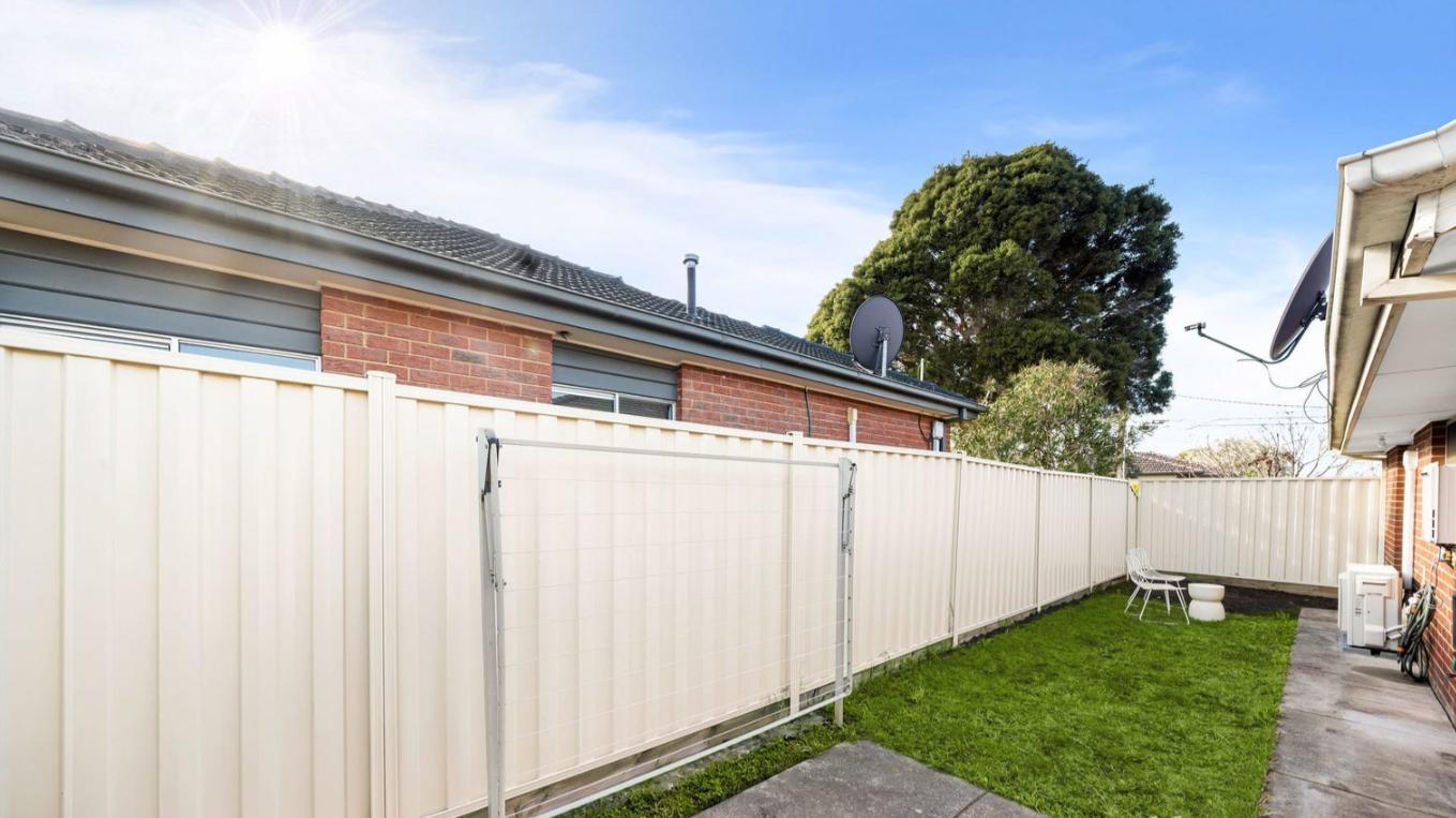 Perfect Unit To Call Home **APPLY FOR THIS PROPERTY NOW**