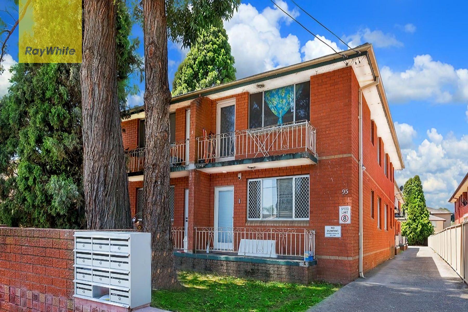 Renovated 2 Bedroom apartment