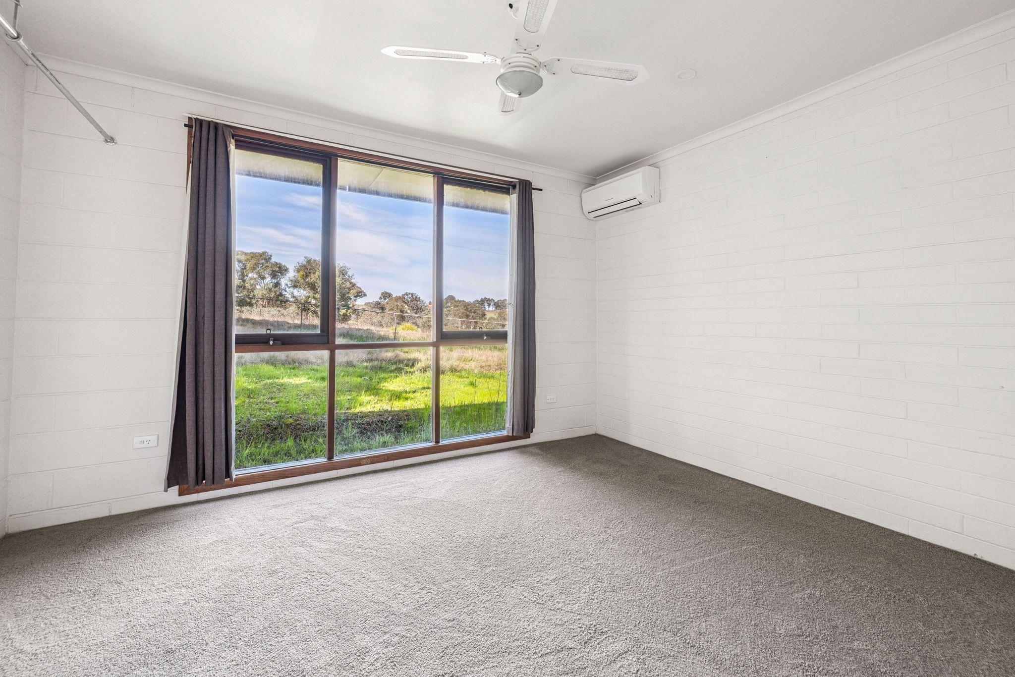 Spacious Homes in Scenic Surrounds