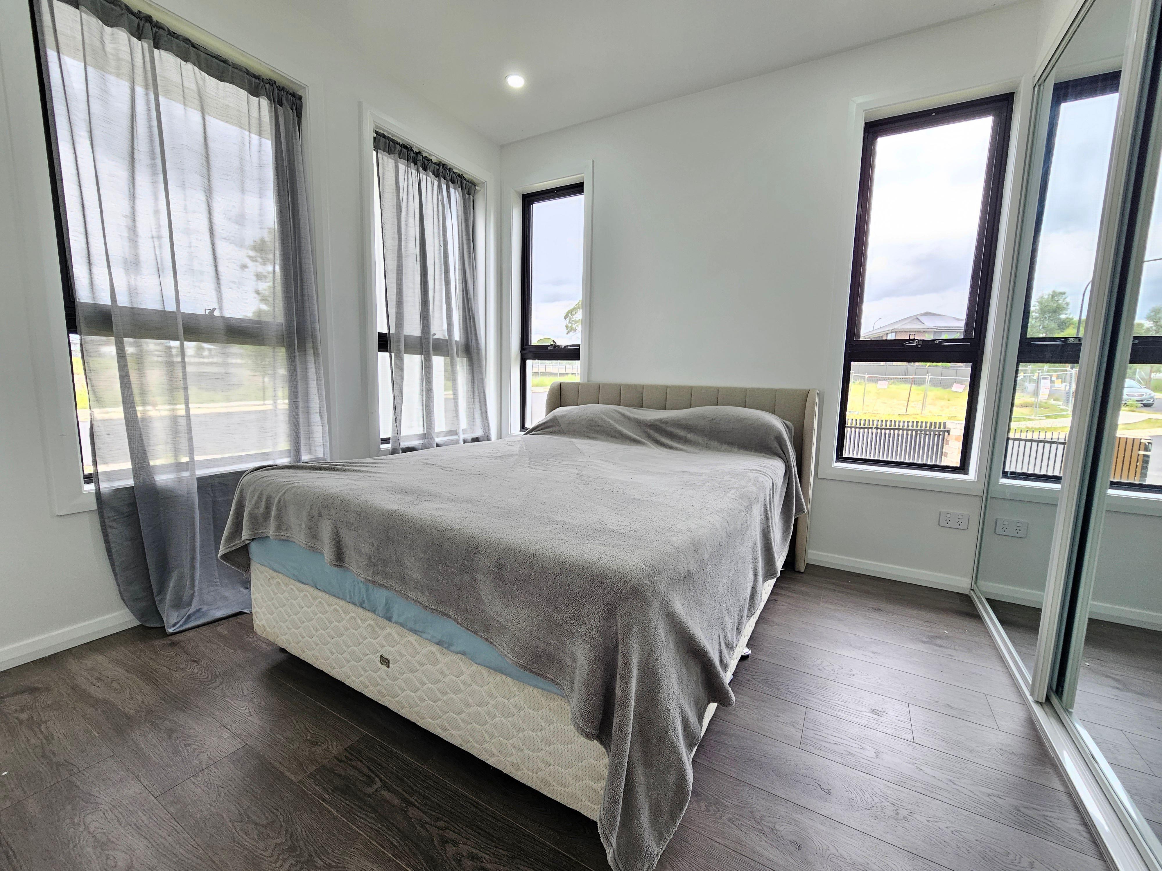 Near New furnished granny flat - Great Location