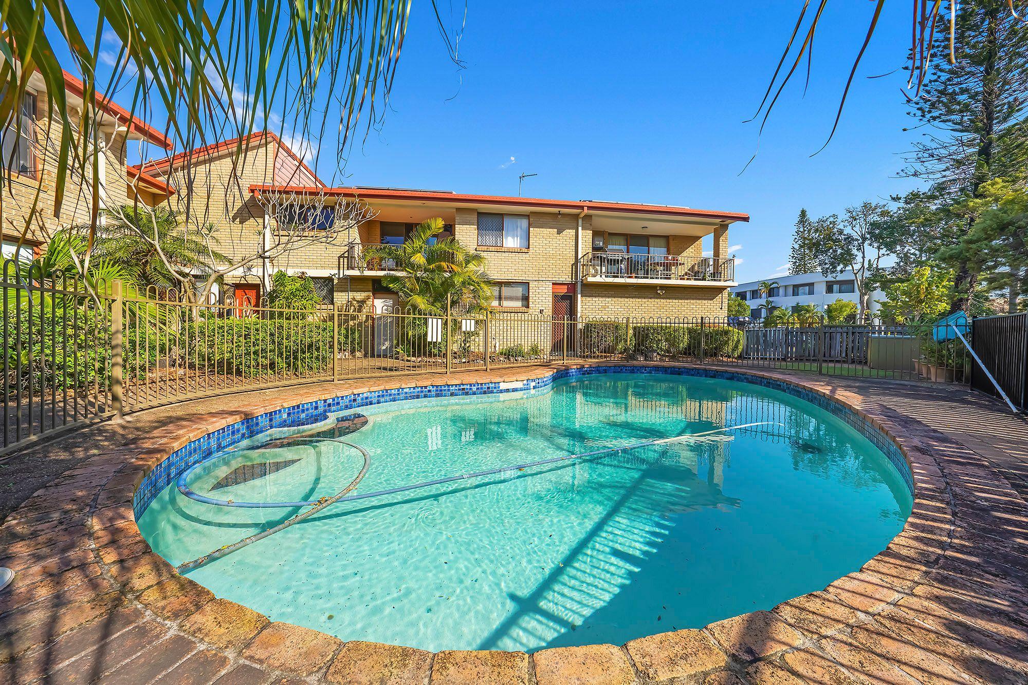 2-Bedroom Apartment with Dual Balconies
