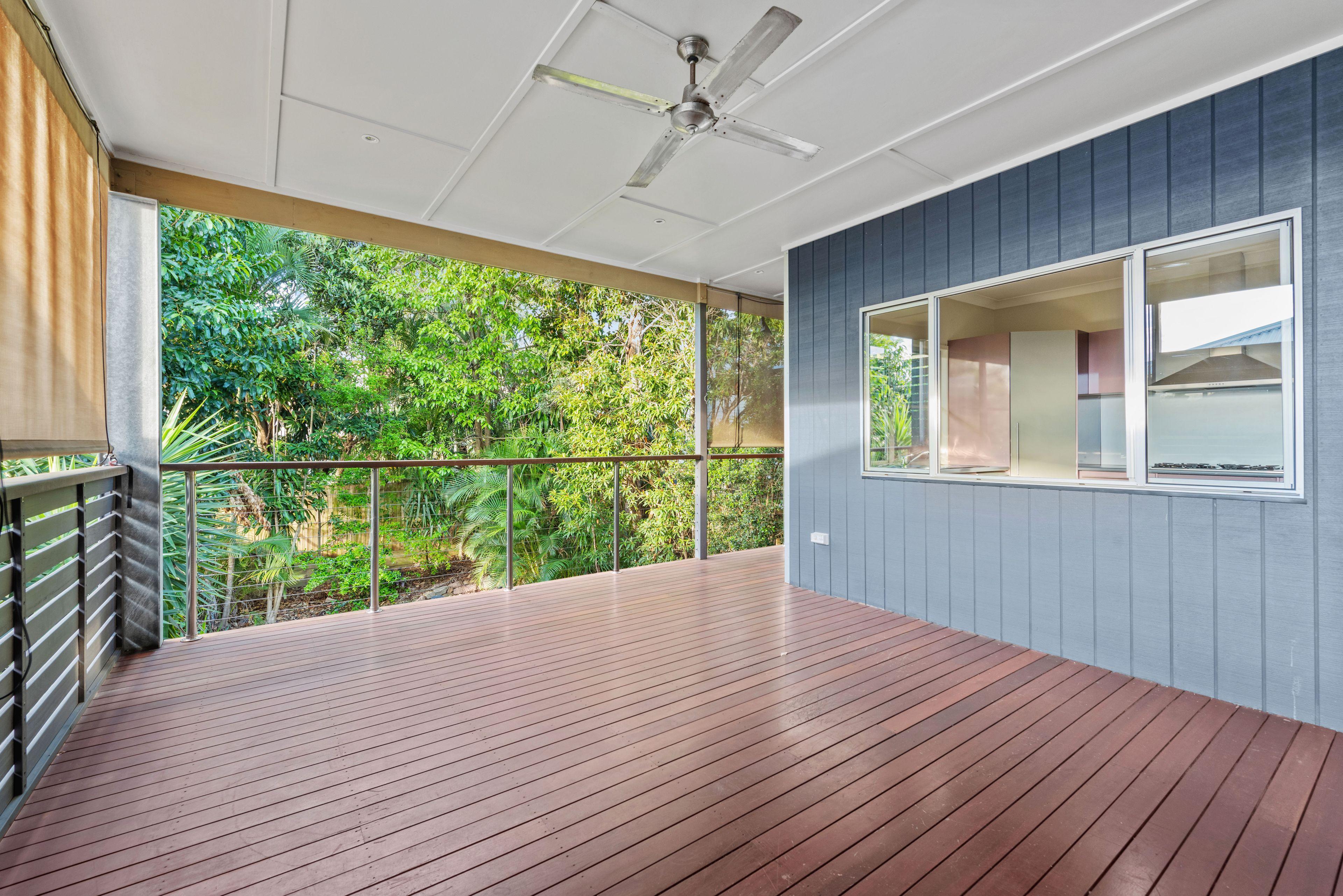 Modern entertainer's home