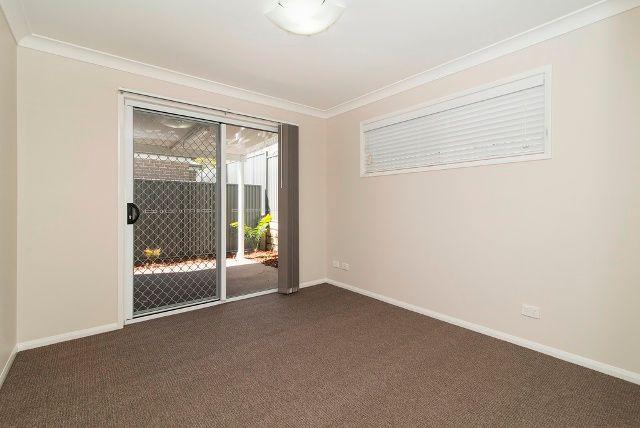 Modern 2-Bedroom Unit in Newtown