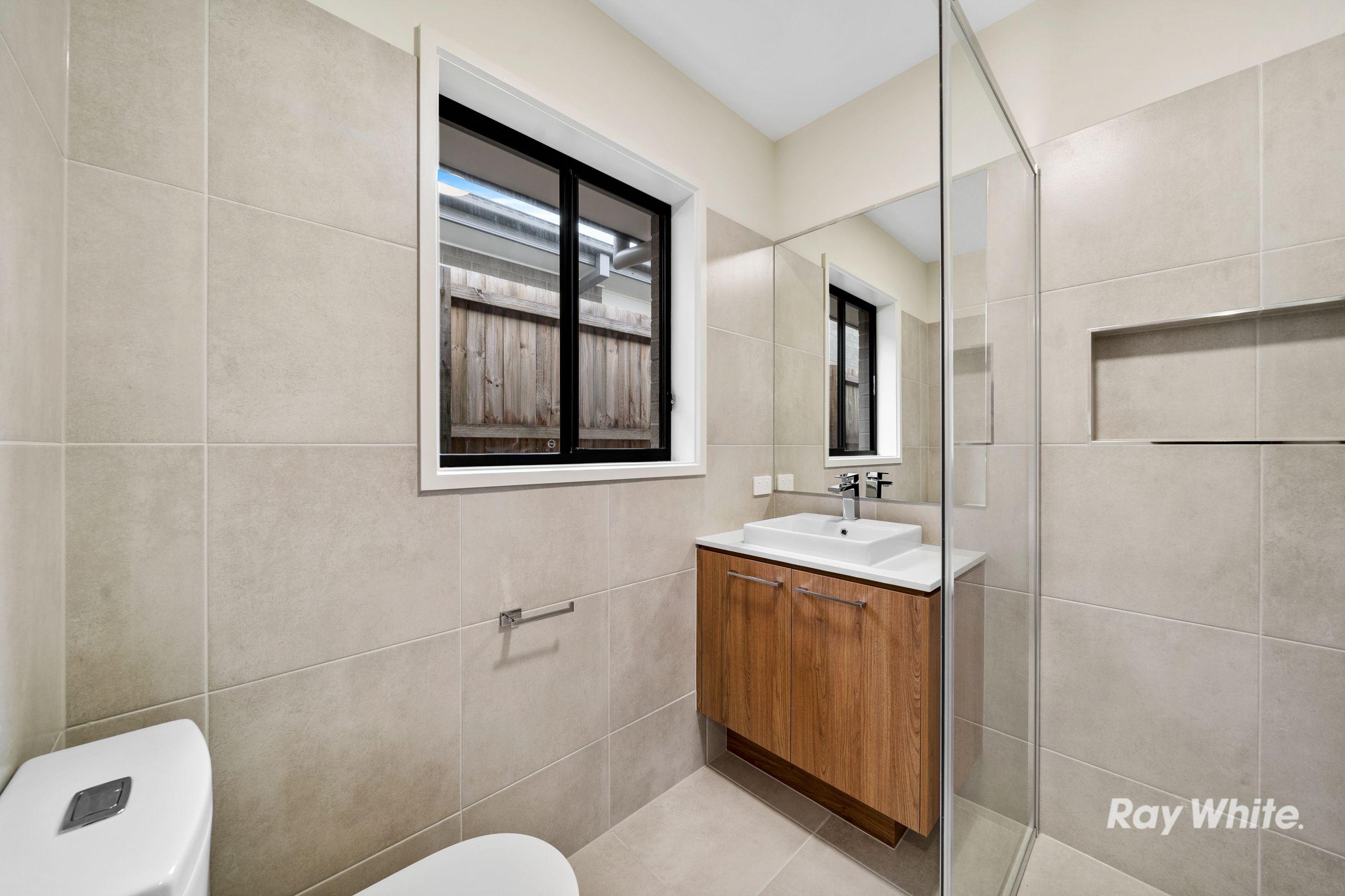 Brand new family home in the heart of Covella!