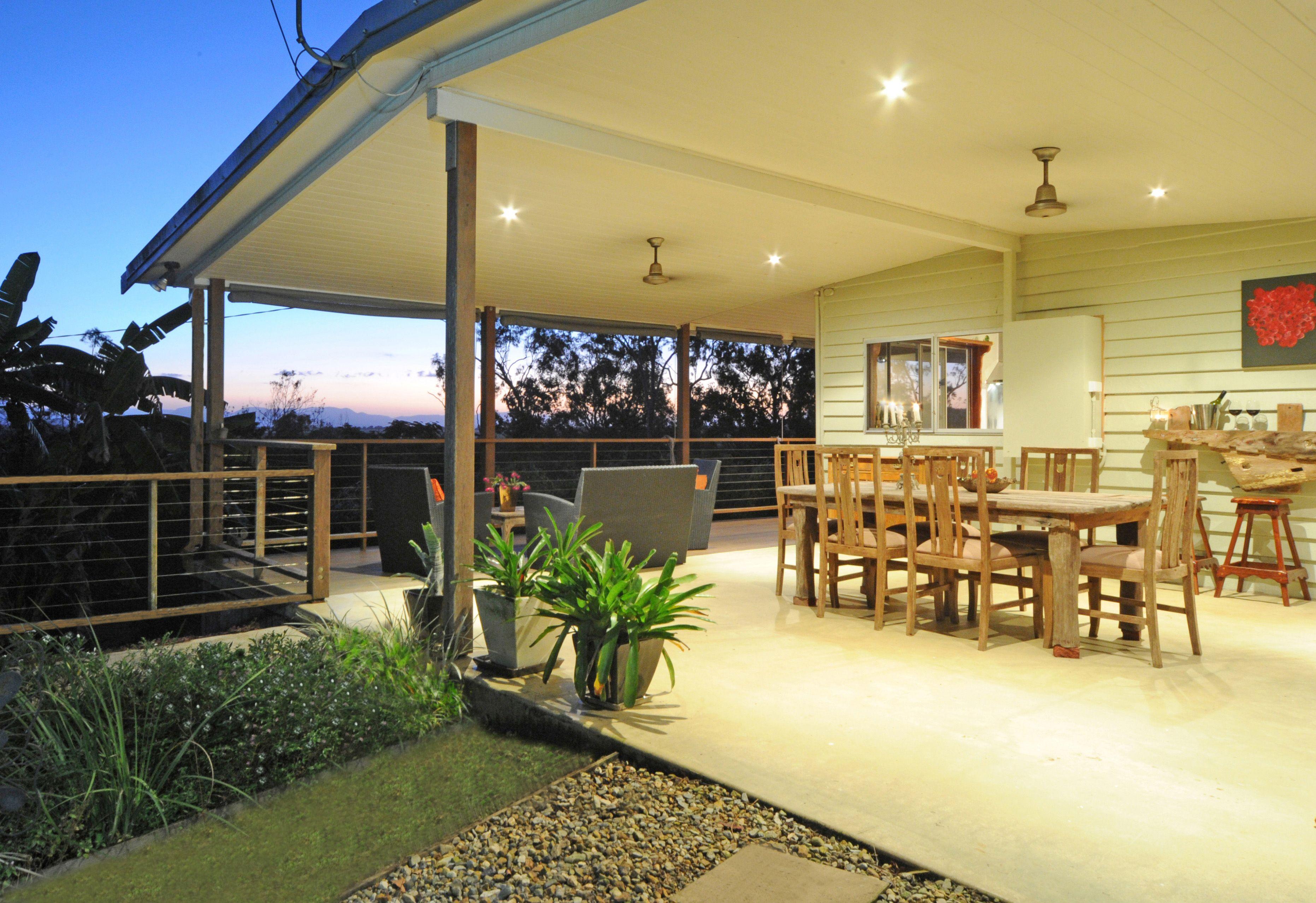Country Queensland Charmer!