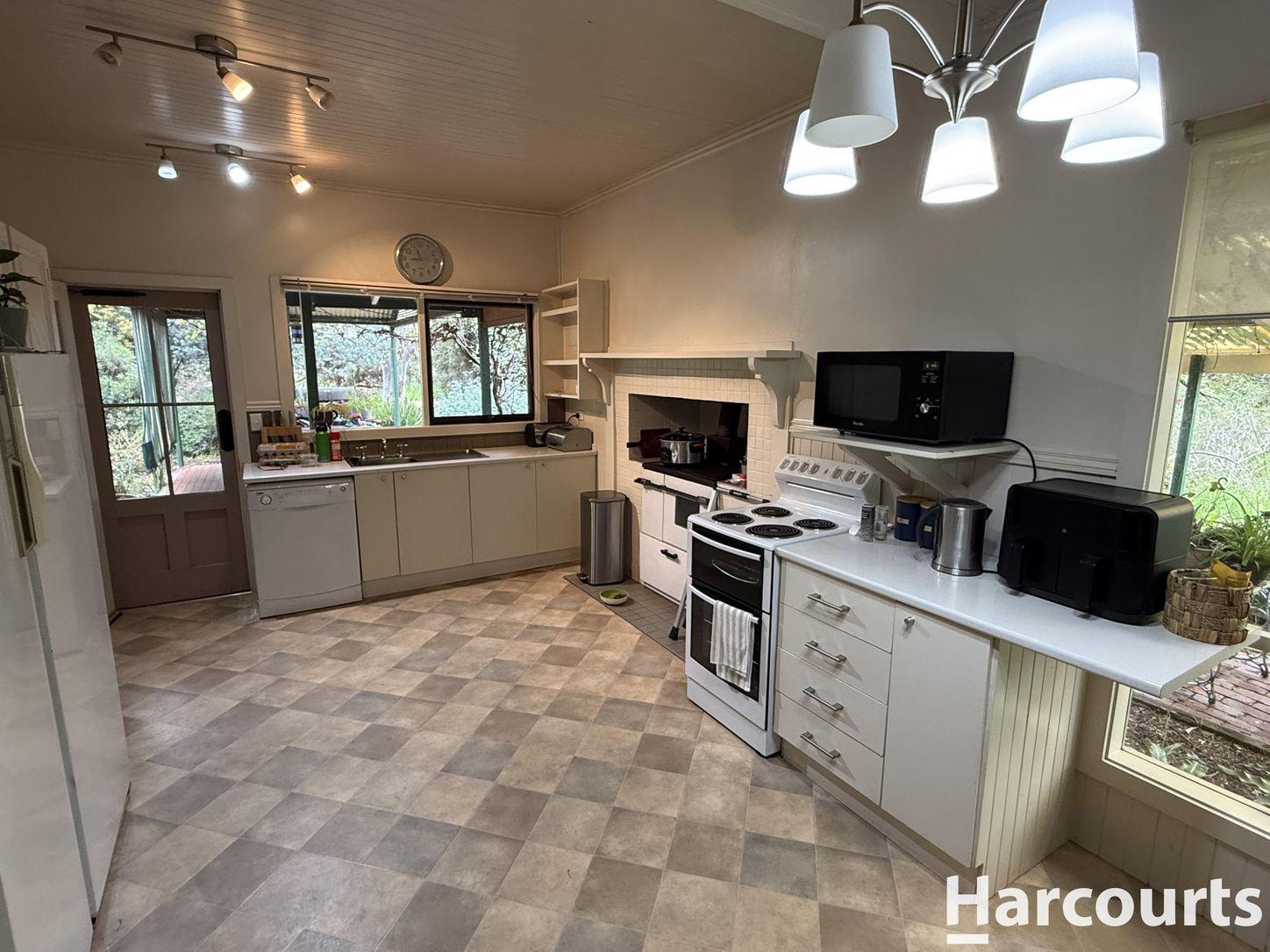 2718 Henty Highway, WONWONDAH, VIC 3401 - House for Rent - harcourts.net