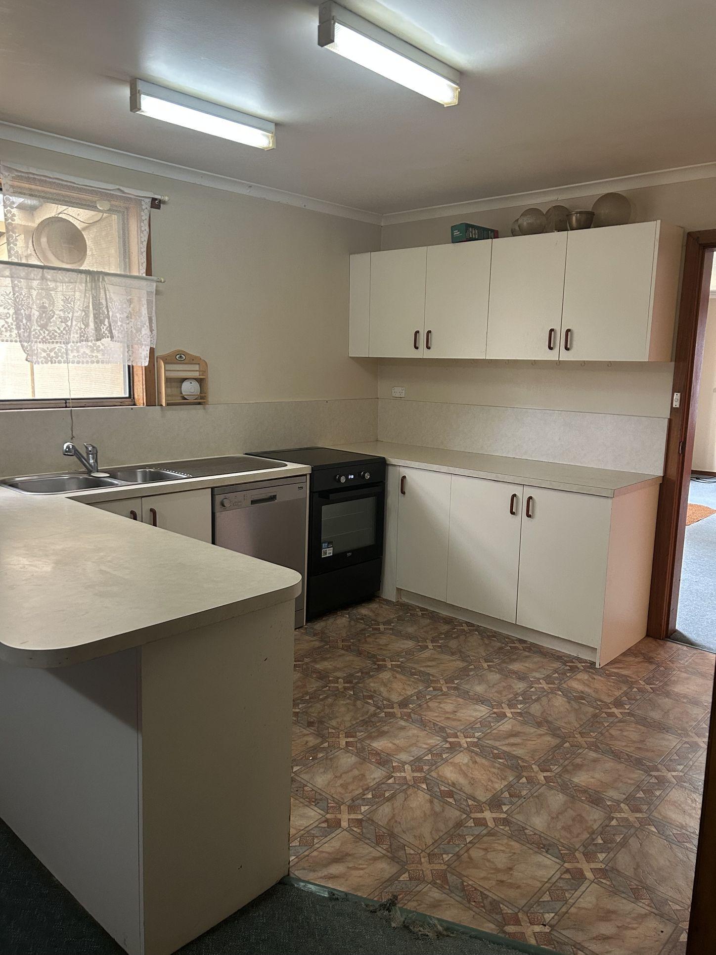 11 Que Street, WARATAH, TAS 7321 - House for Rent - harcourts.net