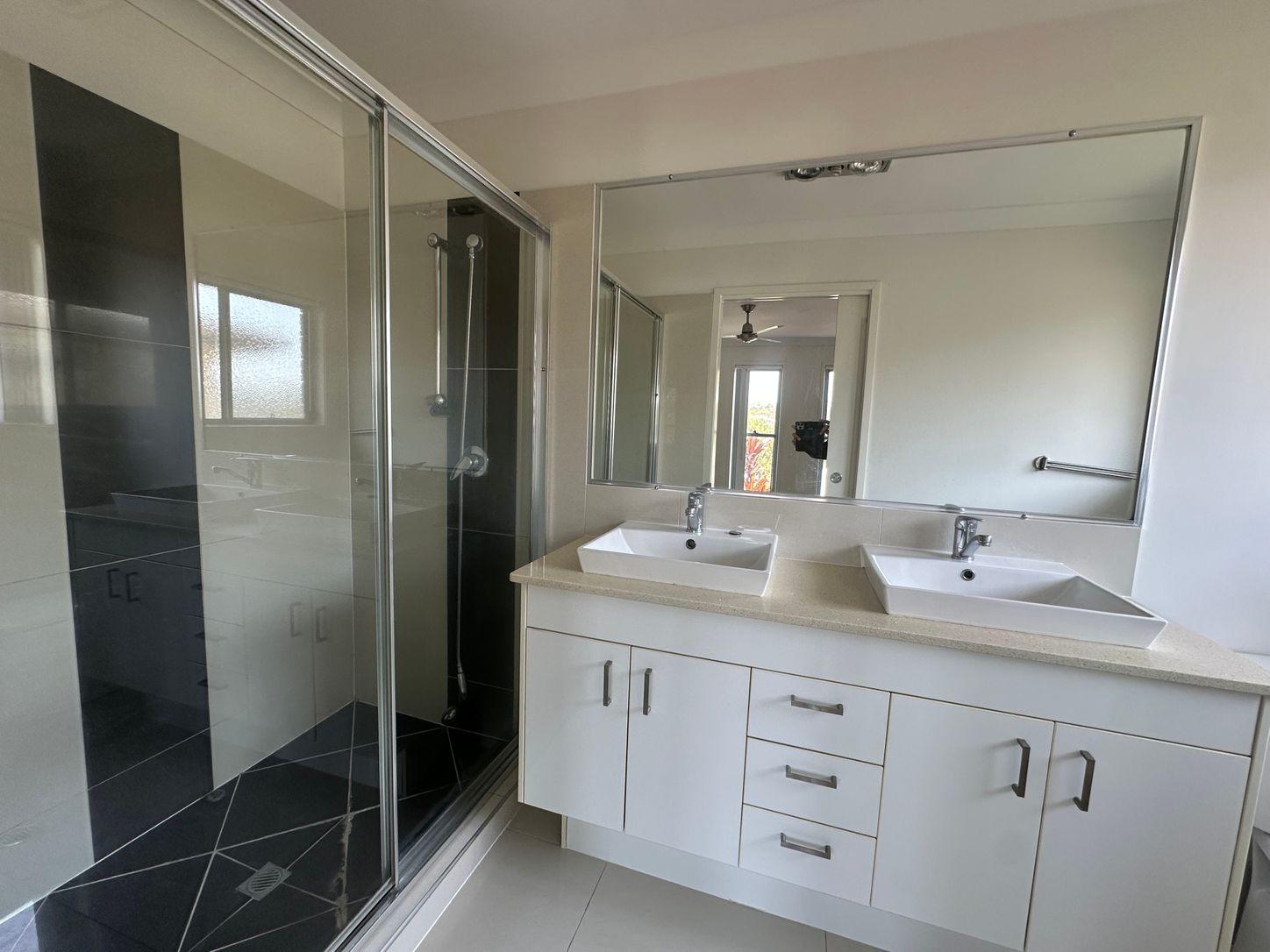 35 Hadrian Cr, PACIFIC PINES, QLD 4211 - House for Rent - harcourts.net