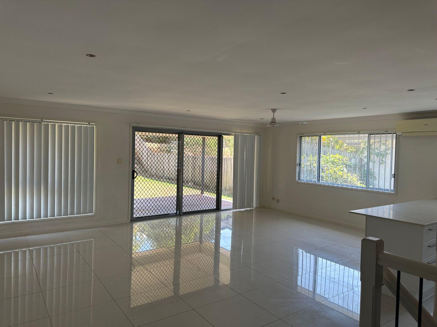 35 Hadrian Cr, PACIFIC PINES, QLD 4211 - House for Rent - harcourts.net
