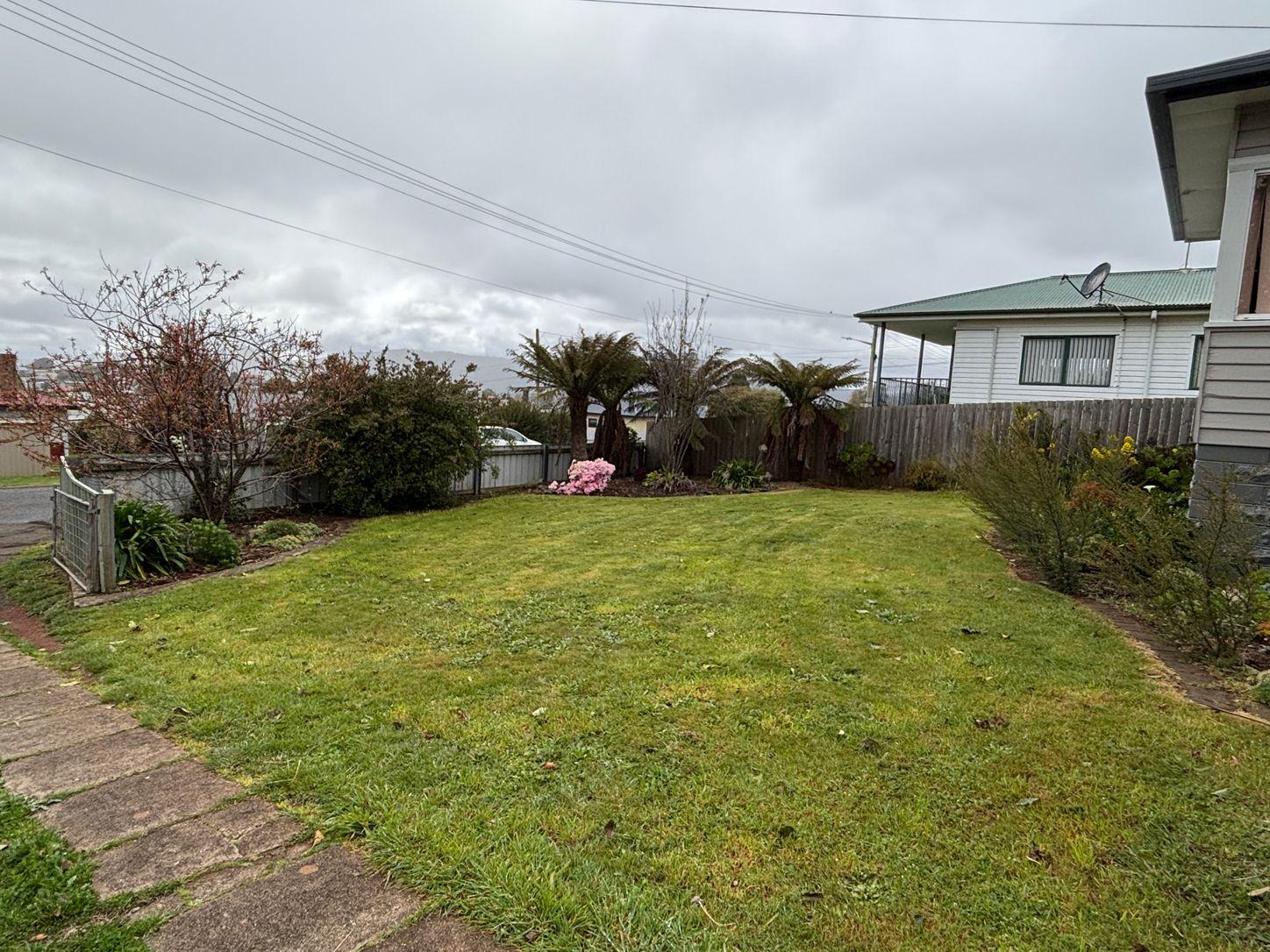 5 Philip St, SCOTTSDALE, TAS 7260 - House for Rent - harcourts.net