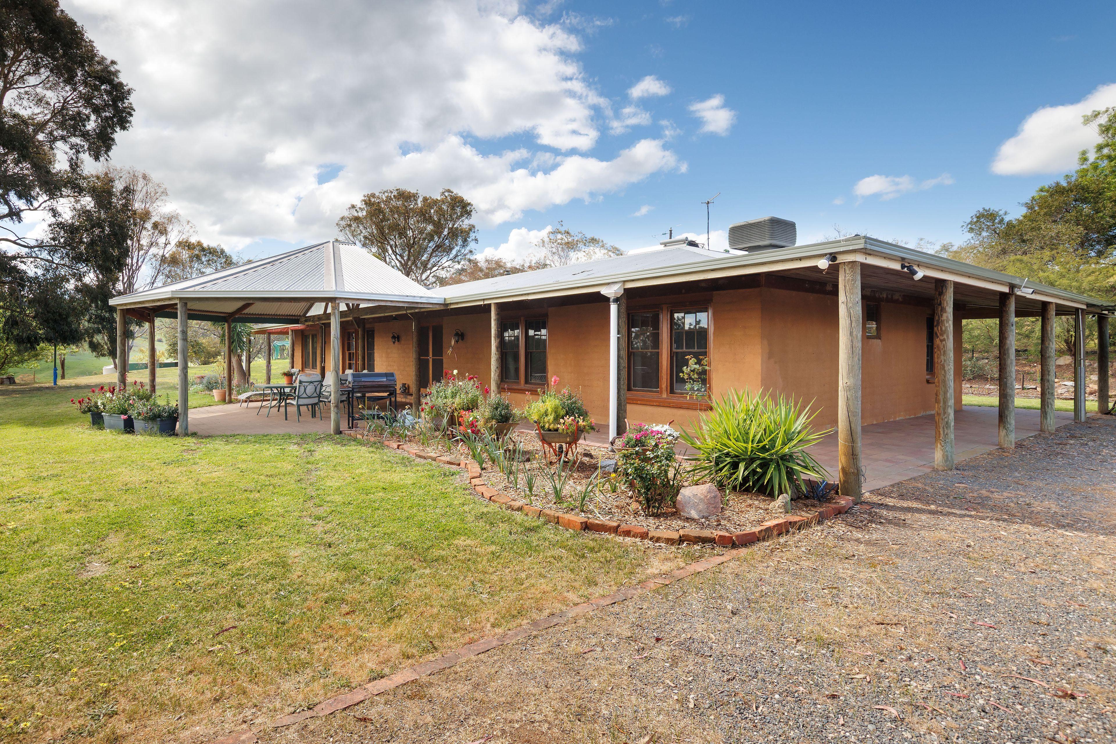 Stunning Lifestyle Property