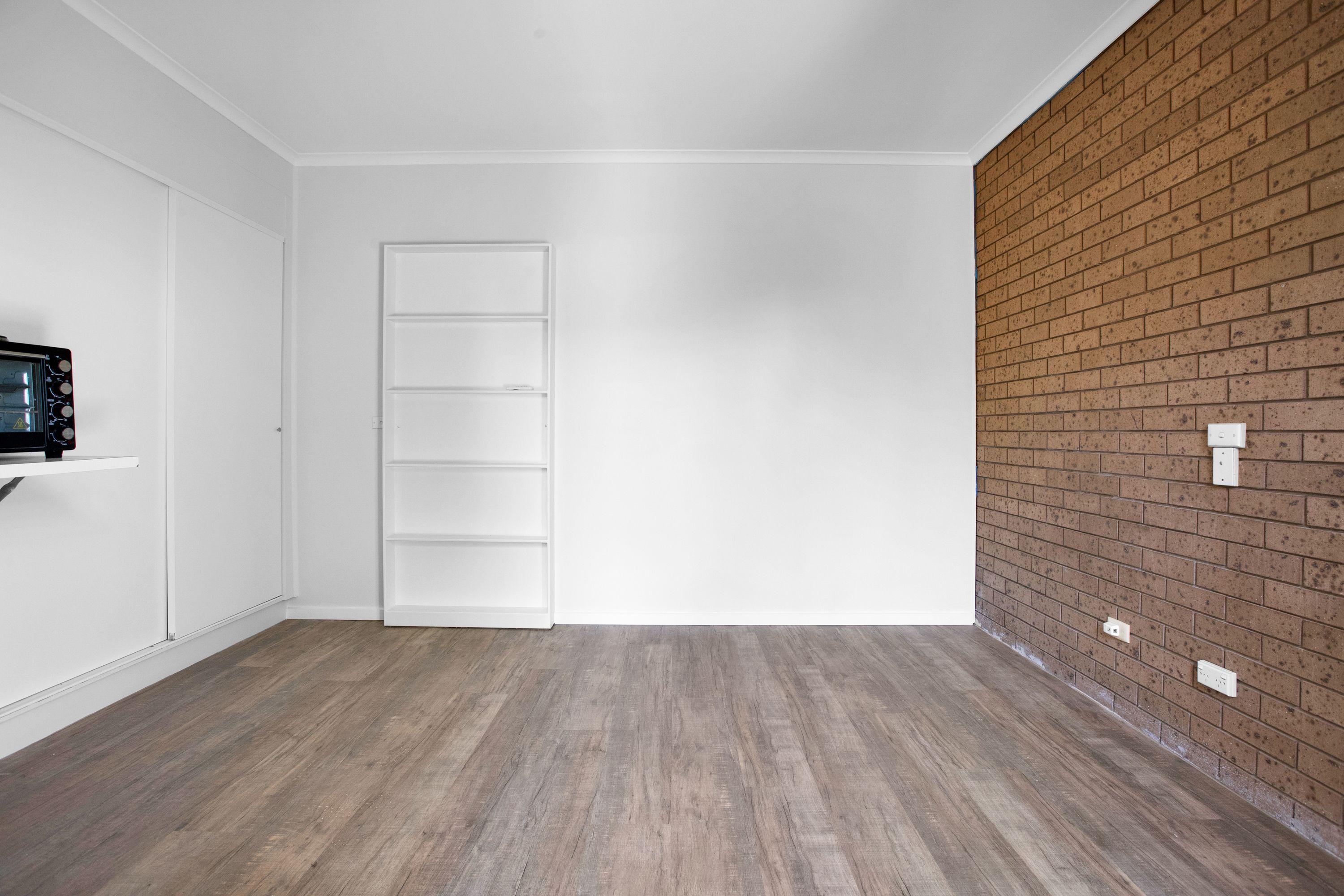 Low Maintenance Studio Unit