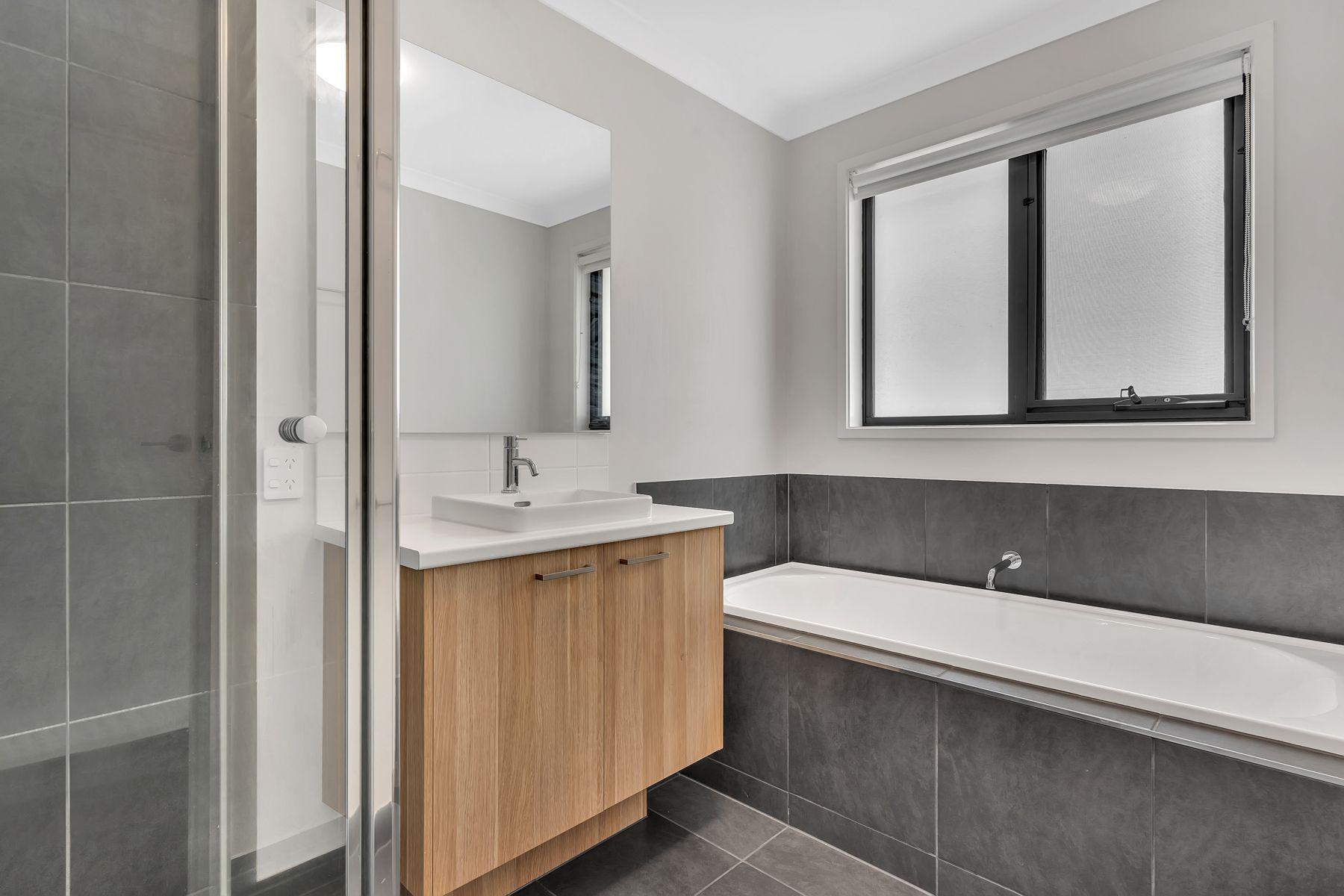 Family Living In A Great Location!