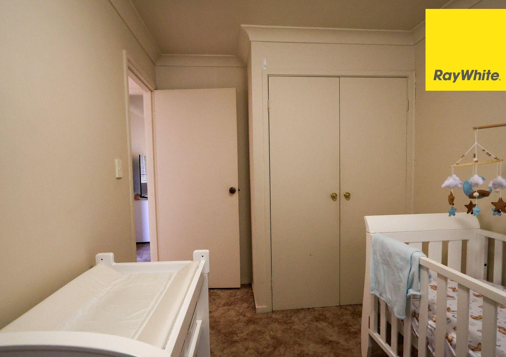 Tidy 2 Bedroom Unit on Andrew Street