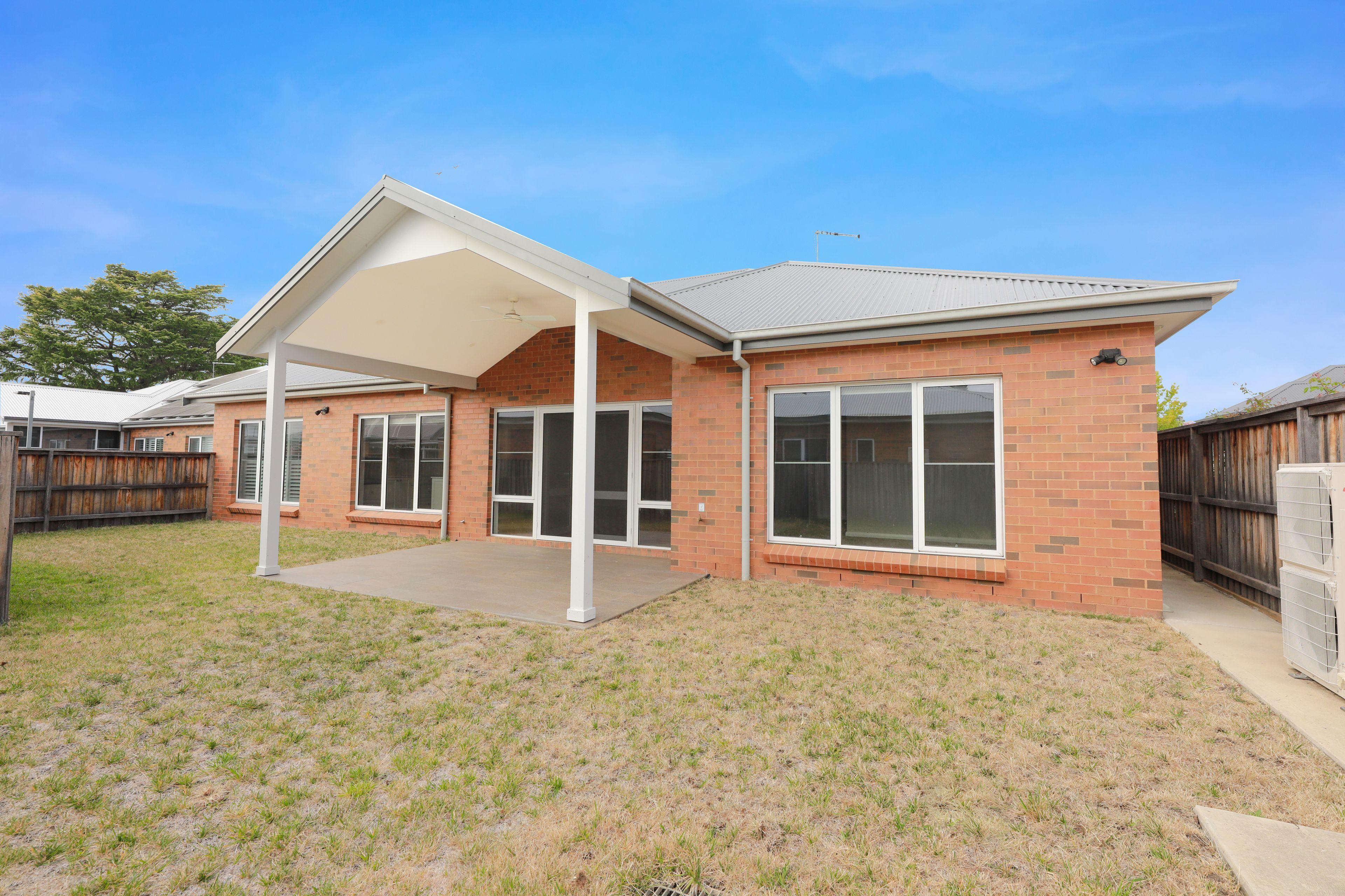 Timeless Elegance - Central Townhouse