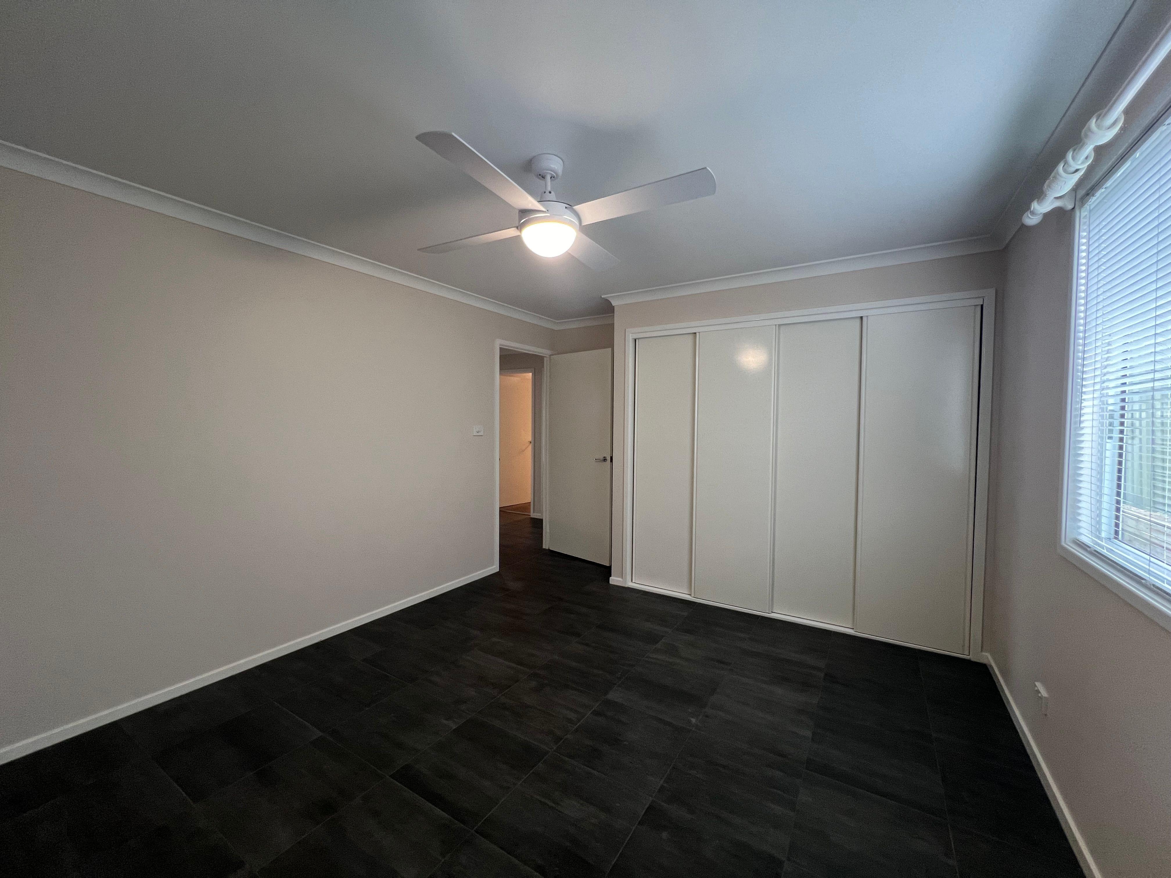 Modern Coastal Living with Ocean Glimpses