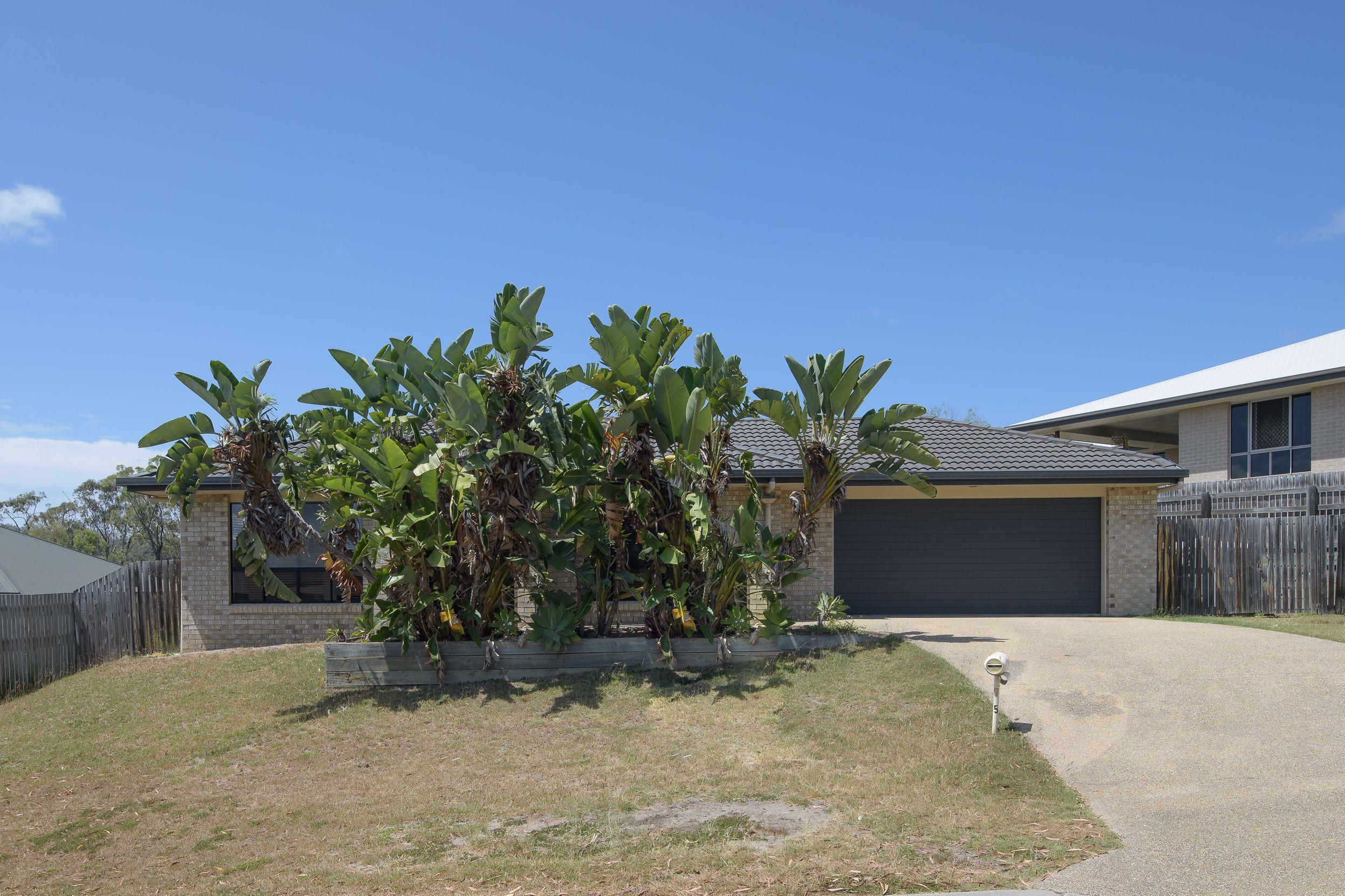 Prop-GPT: House: QLD Kirkwood, QLD 4680 STYLISH EXECUTIVE GEM IN KIRKWOOD