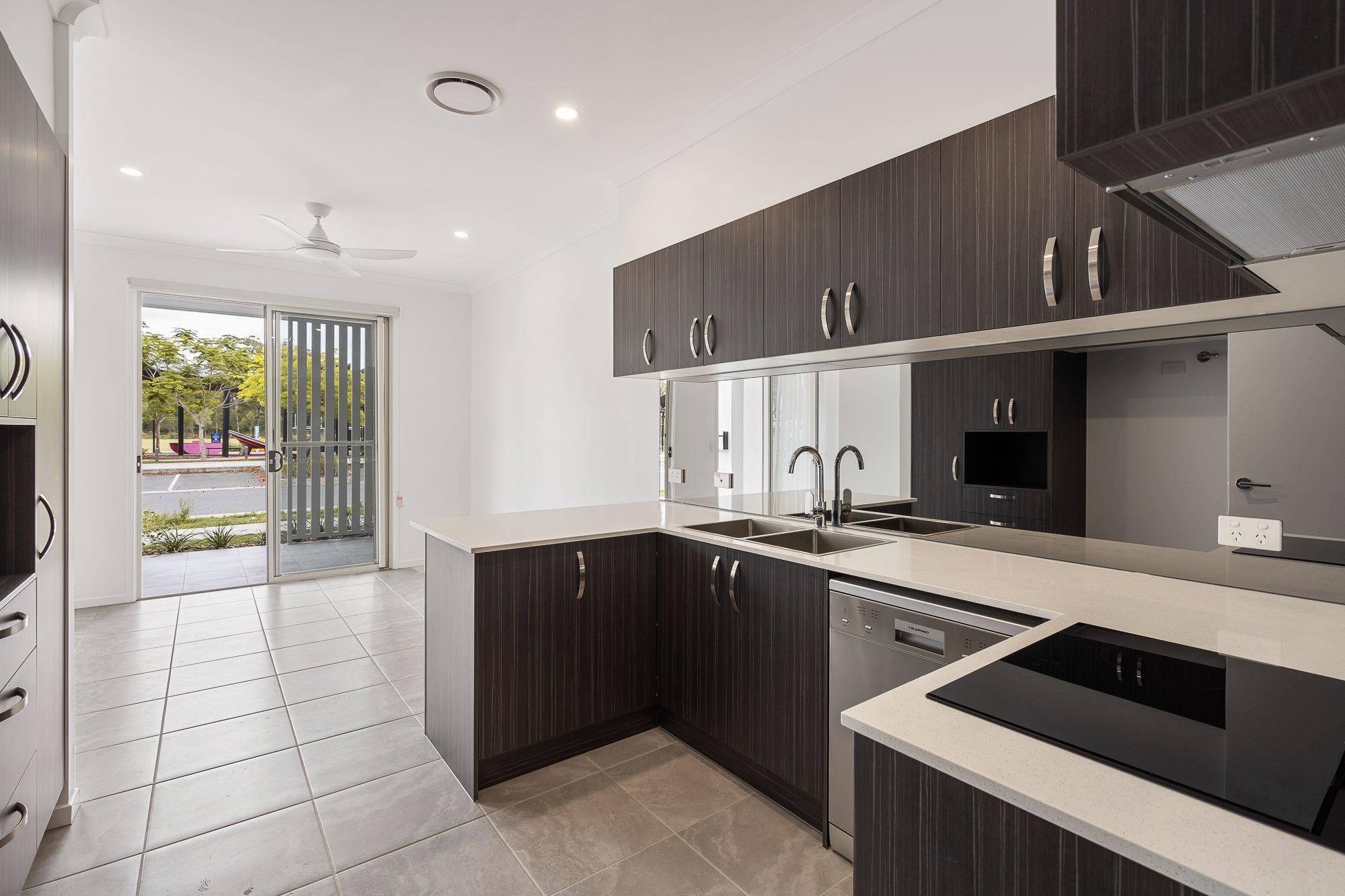 Modern Two Bedroom Townhouse!