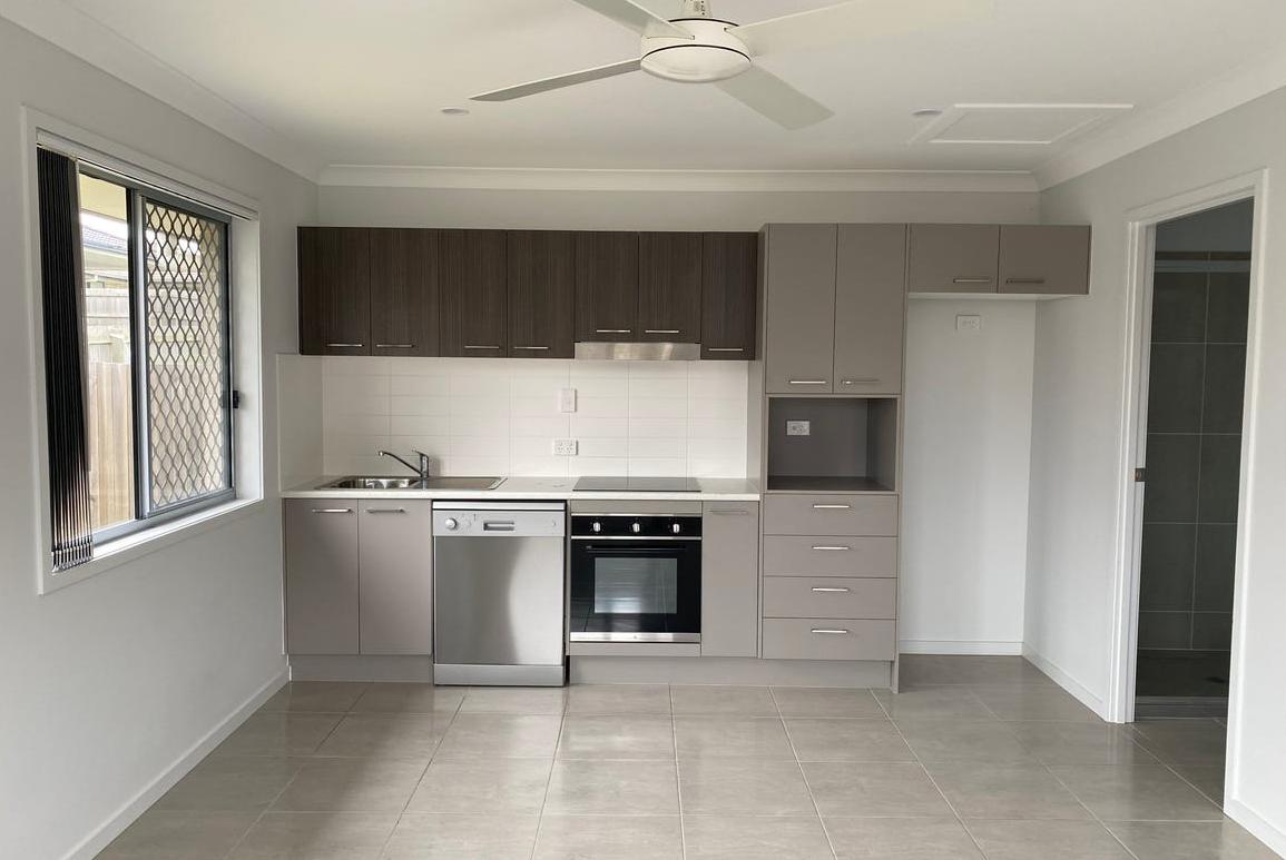 Modern One-Bedroom Home in Convenient Morayfield Location