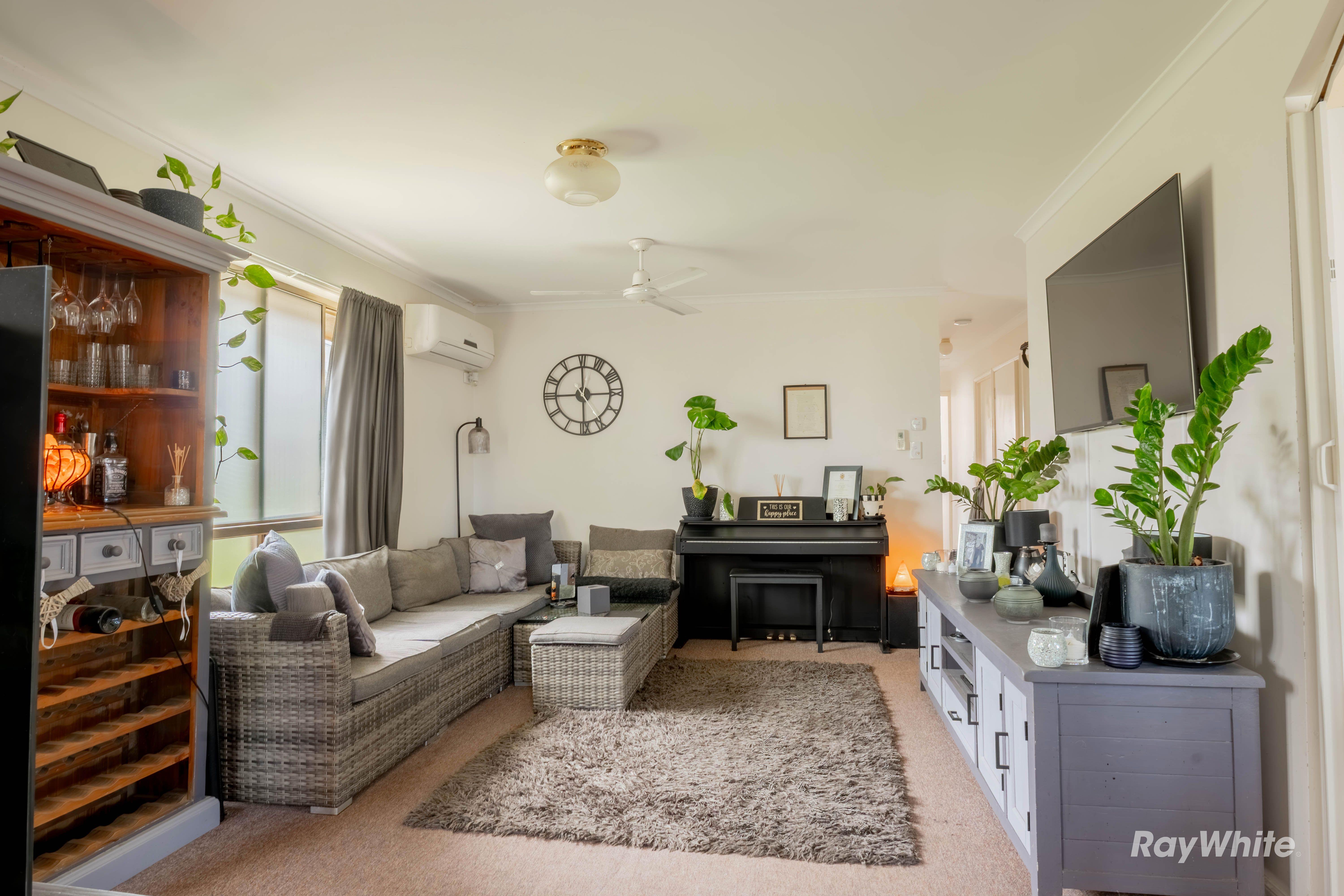 NEAT &  TIDY LOW-SET BRICK HOME