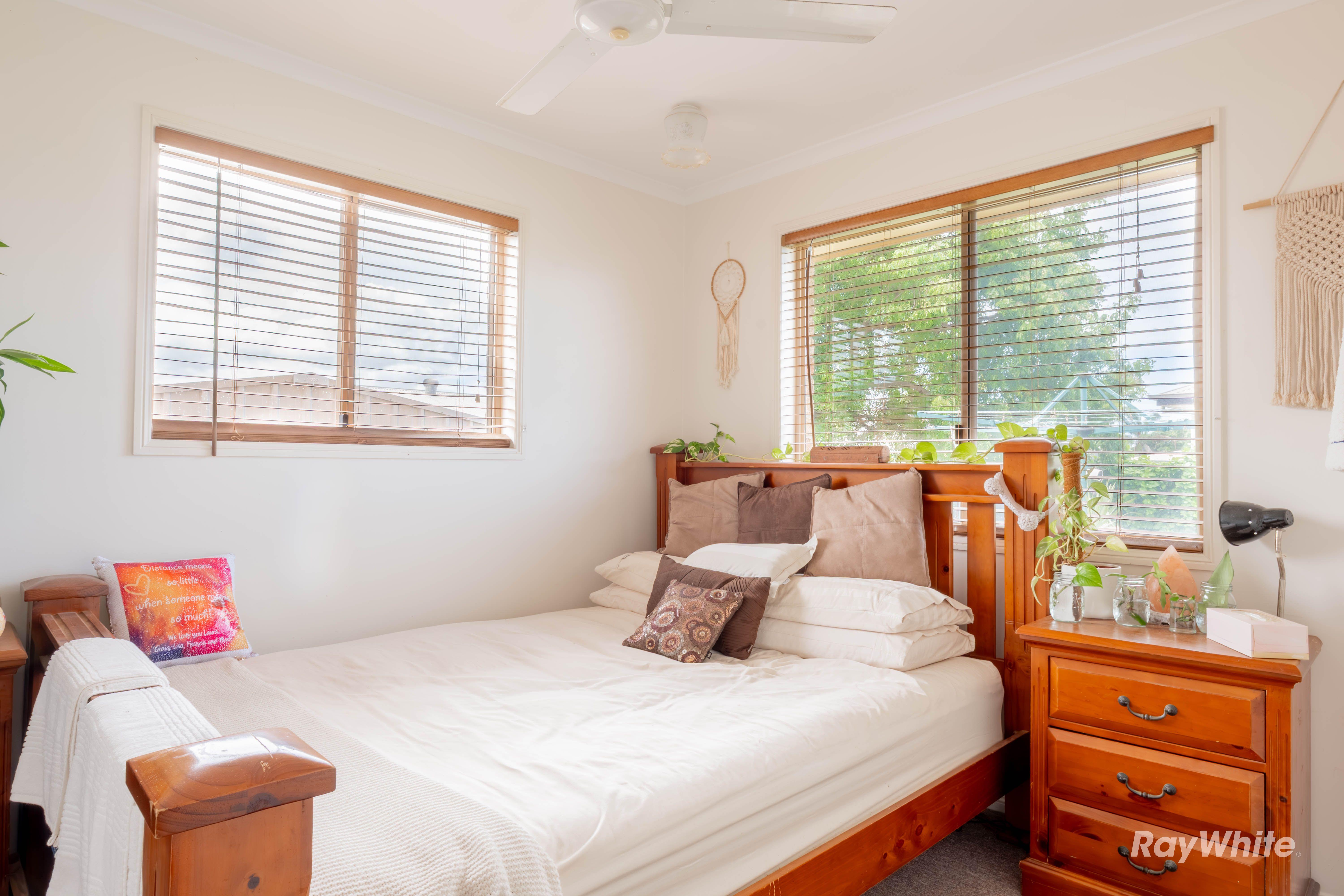 NEAT &  TIDY LOW-SET BRICK HOME